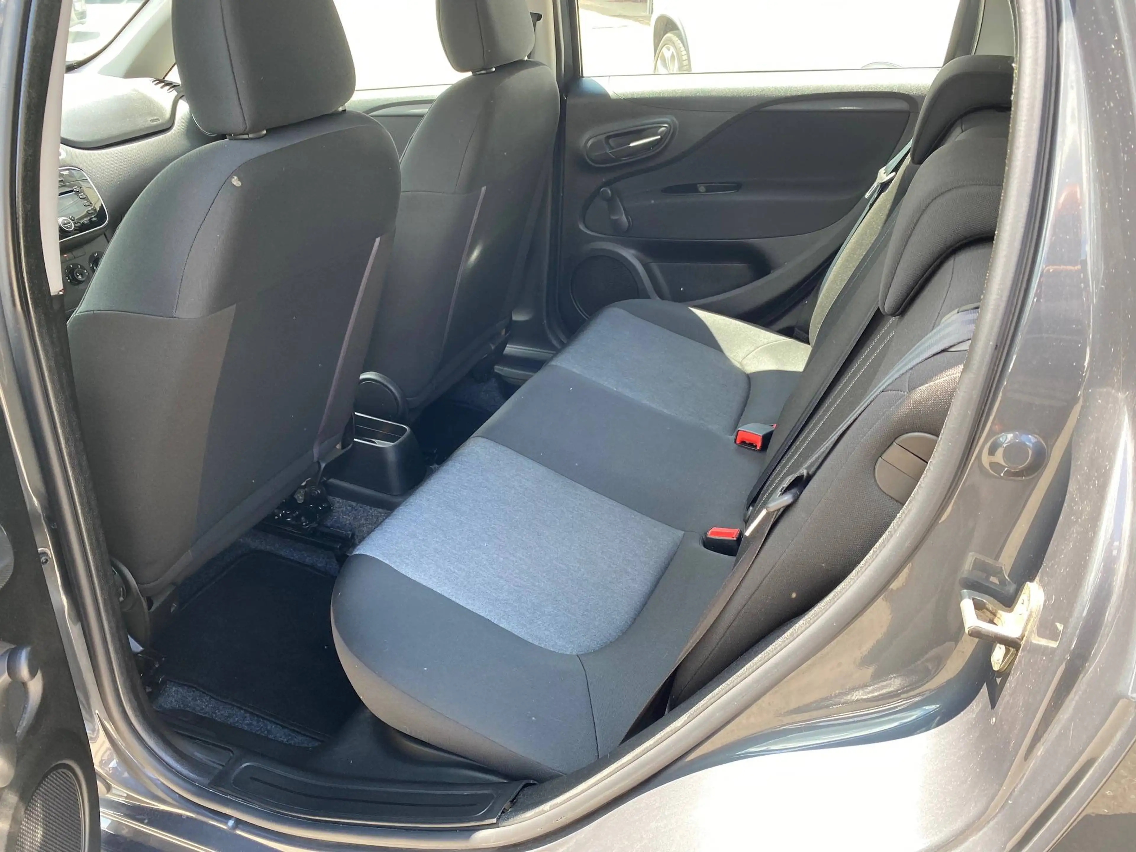 Fiat Punto Punto 1.2i Street AIRCO MET GARANTIE — photo 8