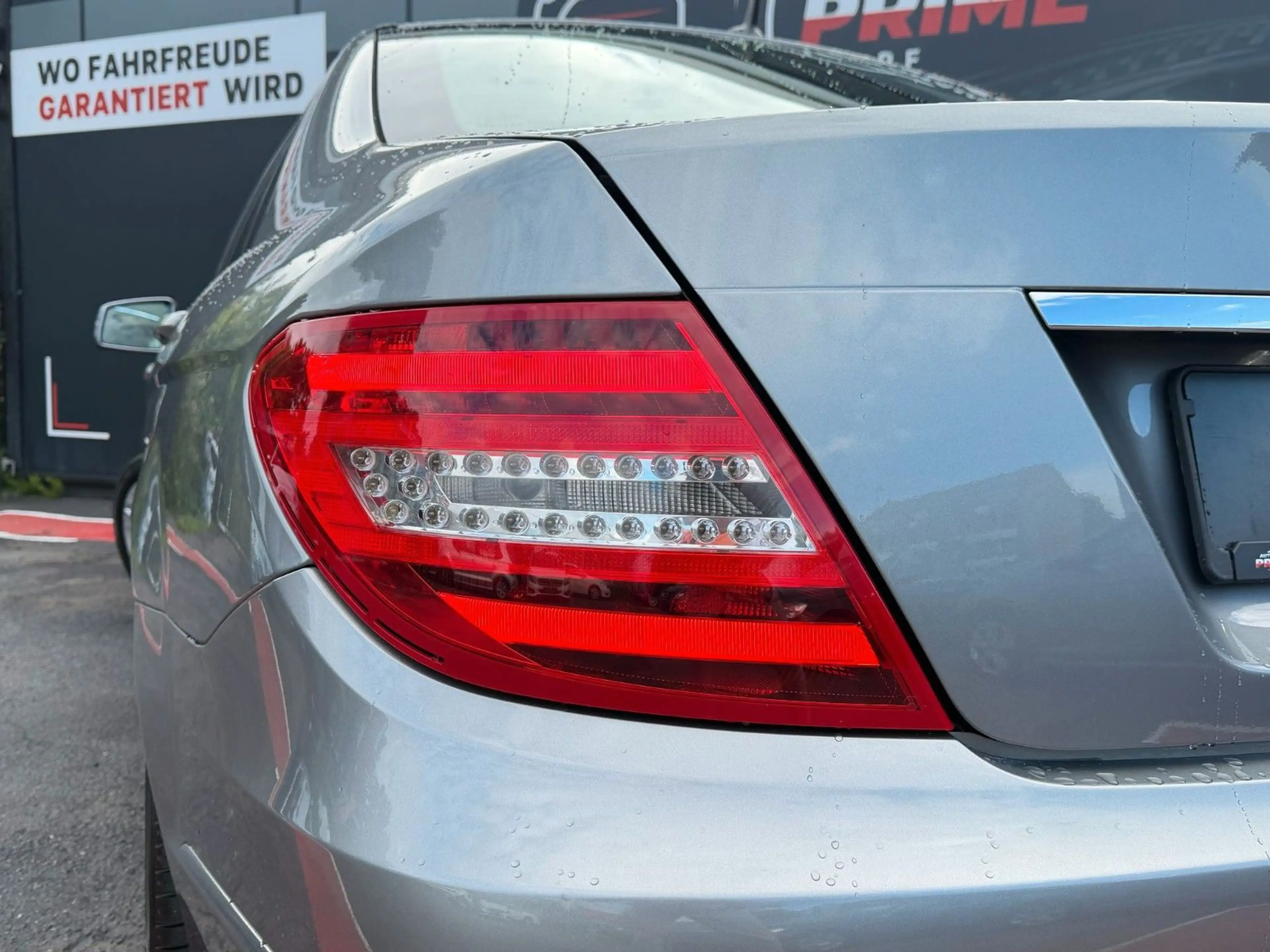 Mercedes-Benz C 200 CGI BlueEfficiency*Avandgarde*Shd* — photo 10