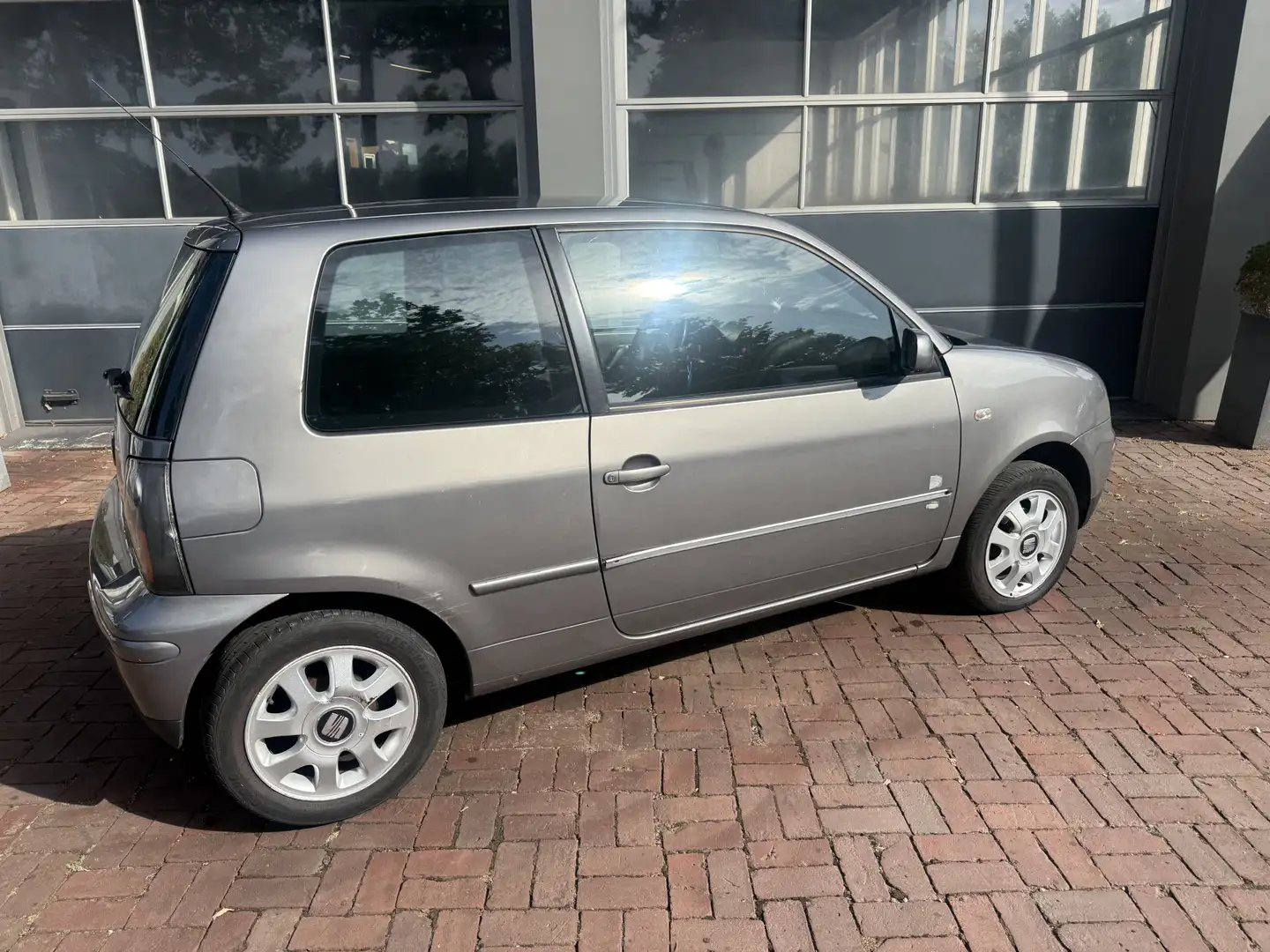 SEAT Arosa 1.4i Stella Bj 2005 Km 179.314 NL auto leuk beginn Grijs - 2