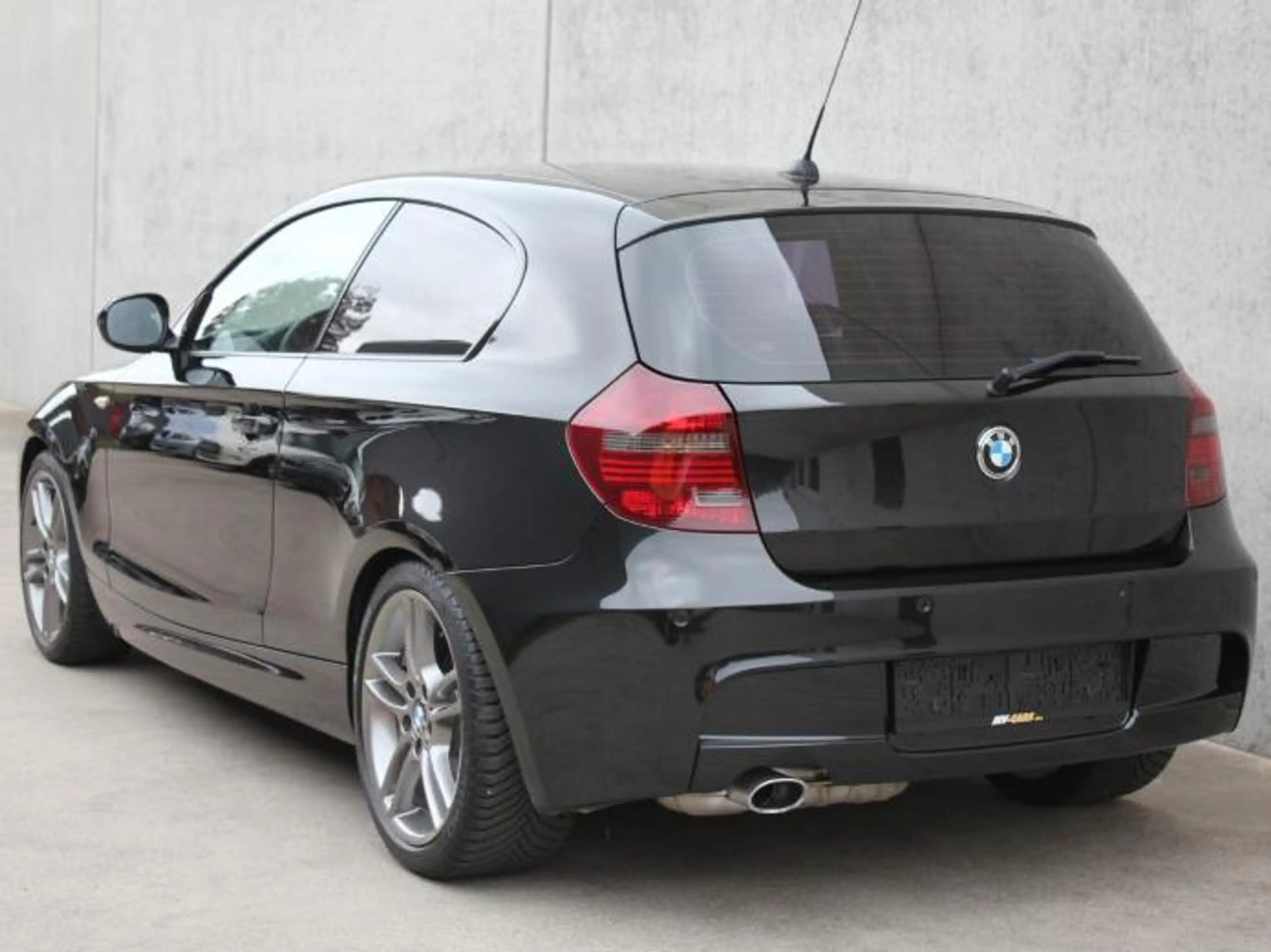 BMW 118 118i — photo 4