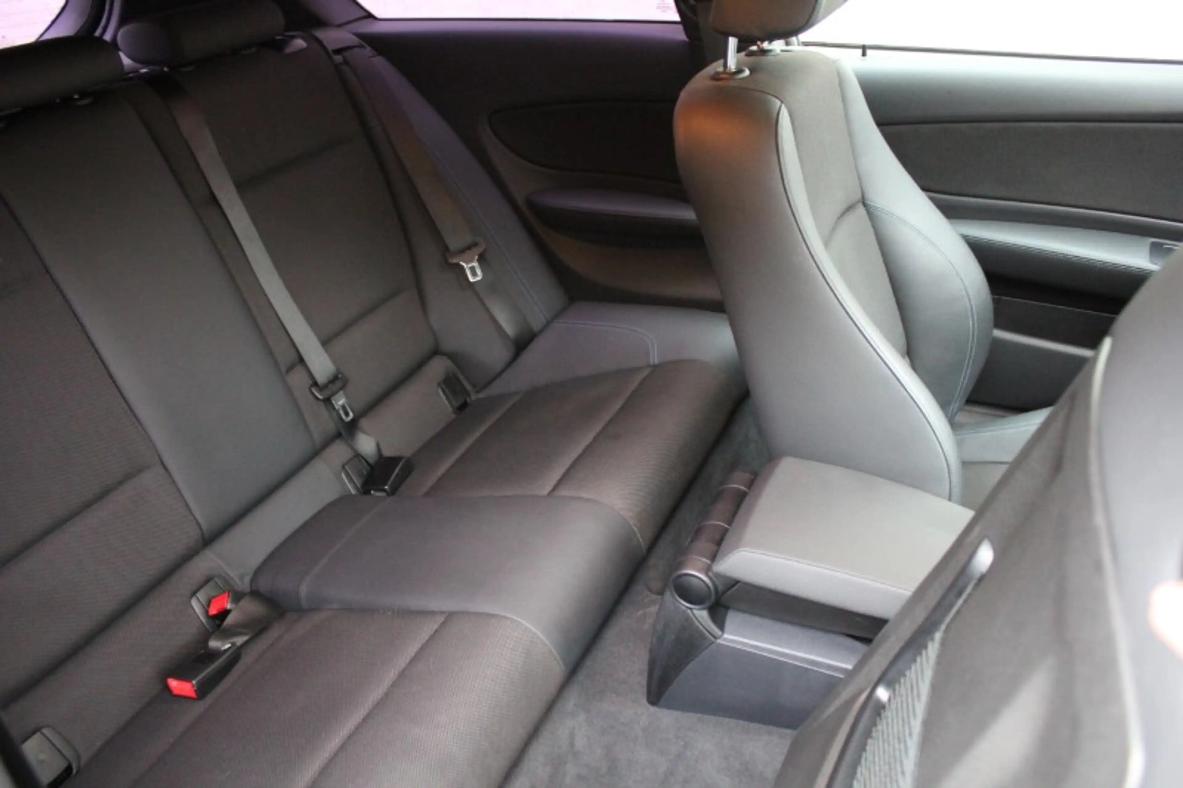 BMW 118 118i — photo 13
