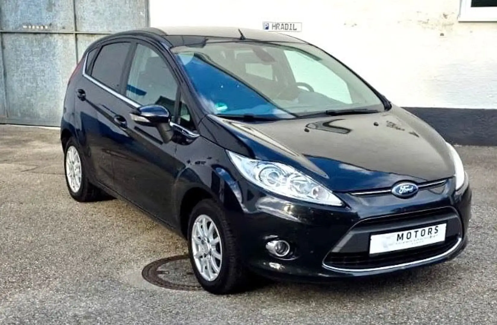 Ford Fiesta 1,4l Tüv NEU+Klimaautom.+TOP Schwarz - 1