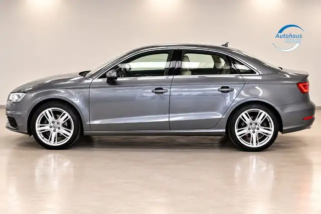 Audi A3 view 4
