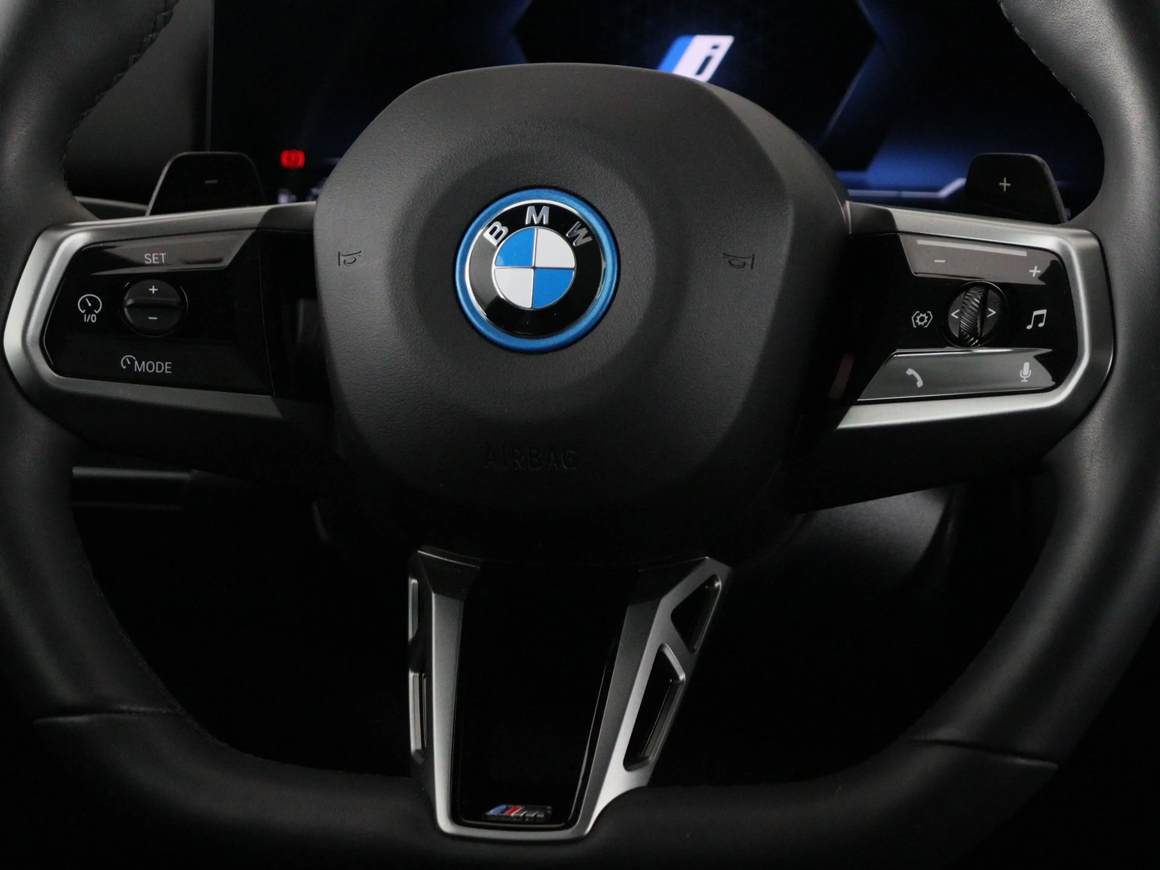 BMW 550 5 Serie 550e Touring xDrive — photo 3