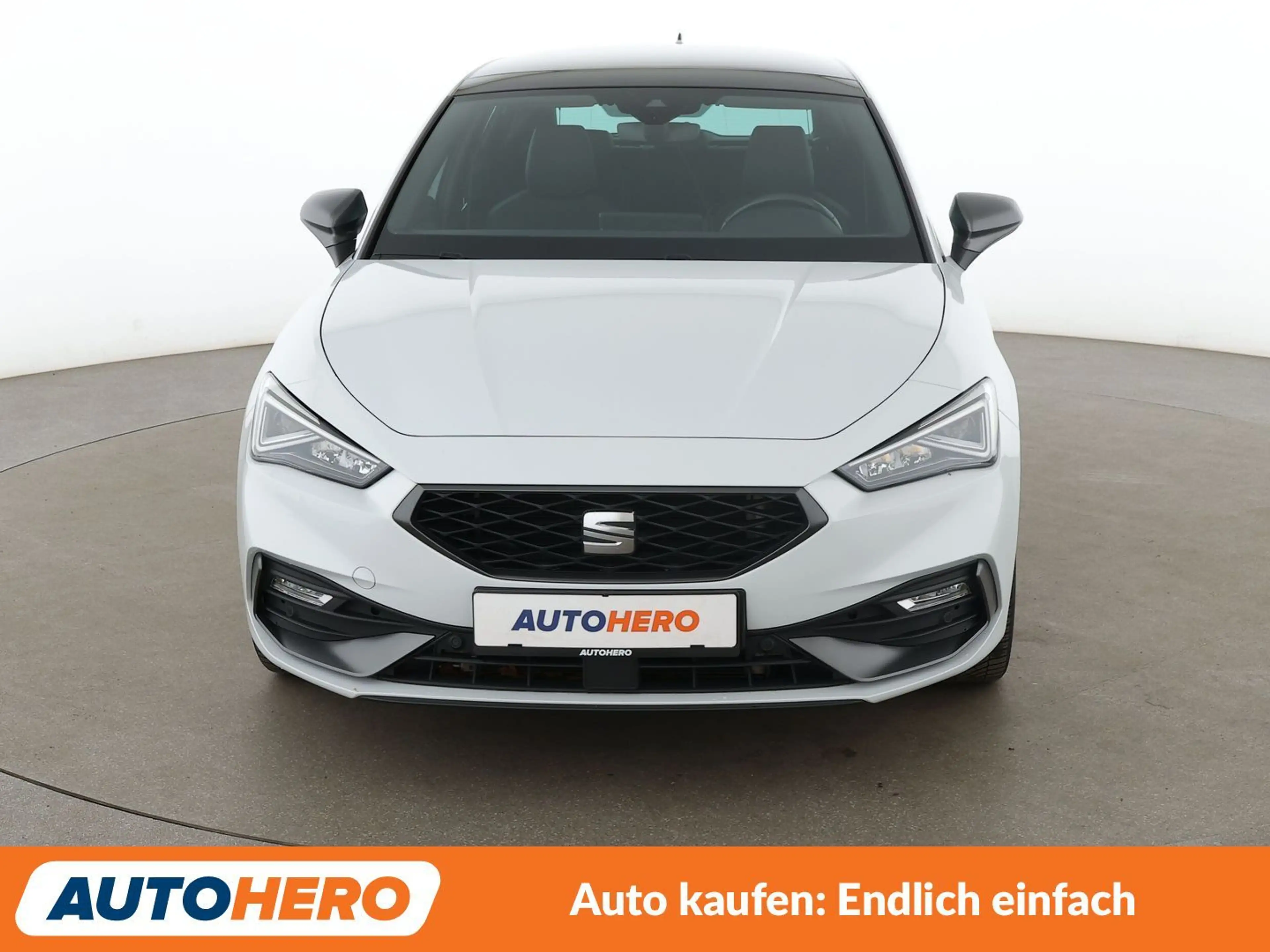 SEAT Leon e-Hybrid 1.4 TSI e-HYBRID FR Aut.*NAVI*CAM*TEMPO*SHZ*LHZ* — photo 9
