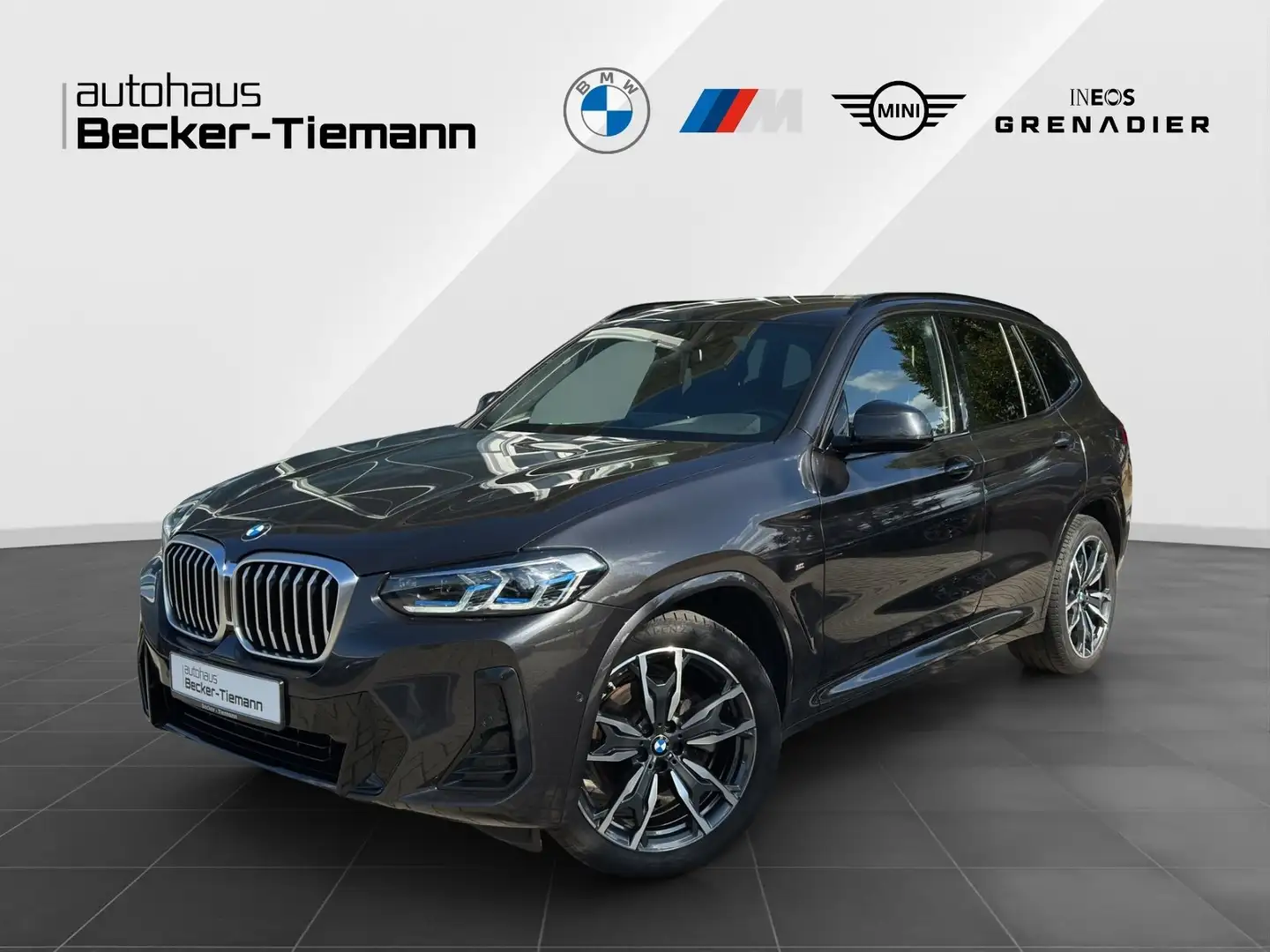 BMW X3 xDrive20d 20" / M Paket / AHK / Laser / Keyless / Grijs - 1