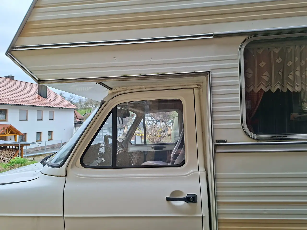 Ford Transit Wohnmobil Pilote R 360, foto 11