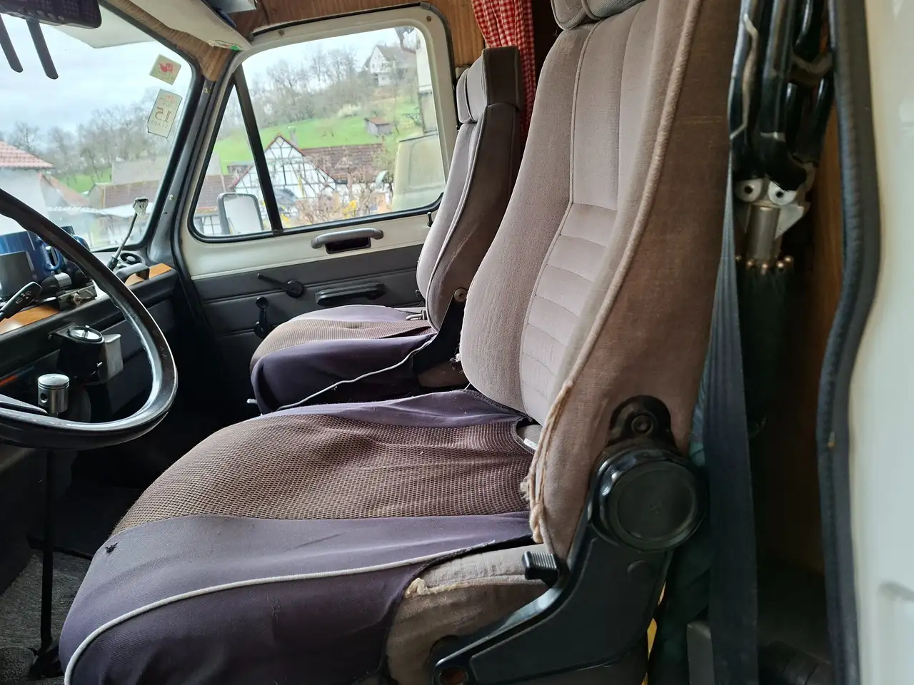 Ford Transit Wohnmobil Pilote R 360, foto 9