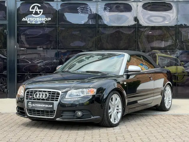 Audi S4 Cabriolet 4.2 quattro