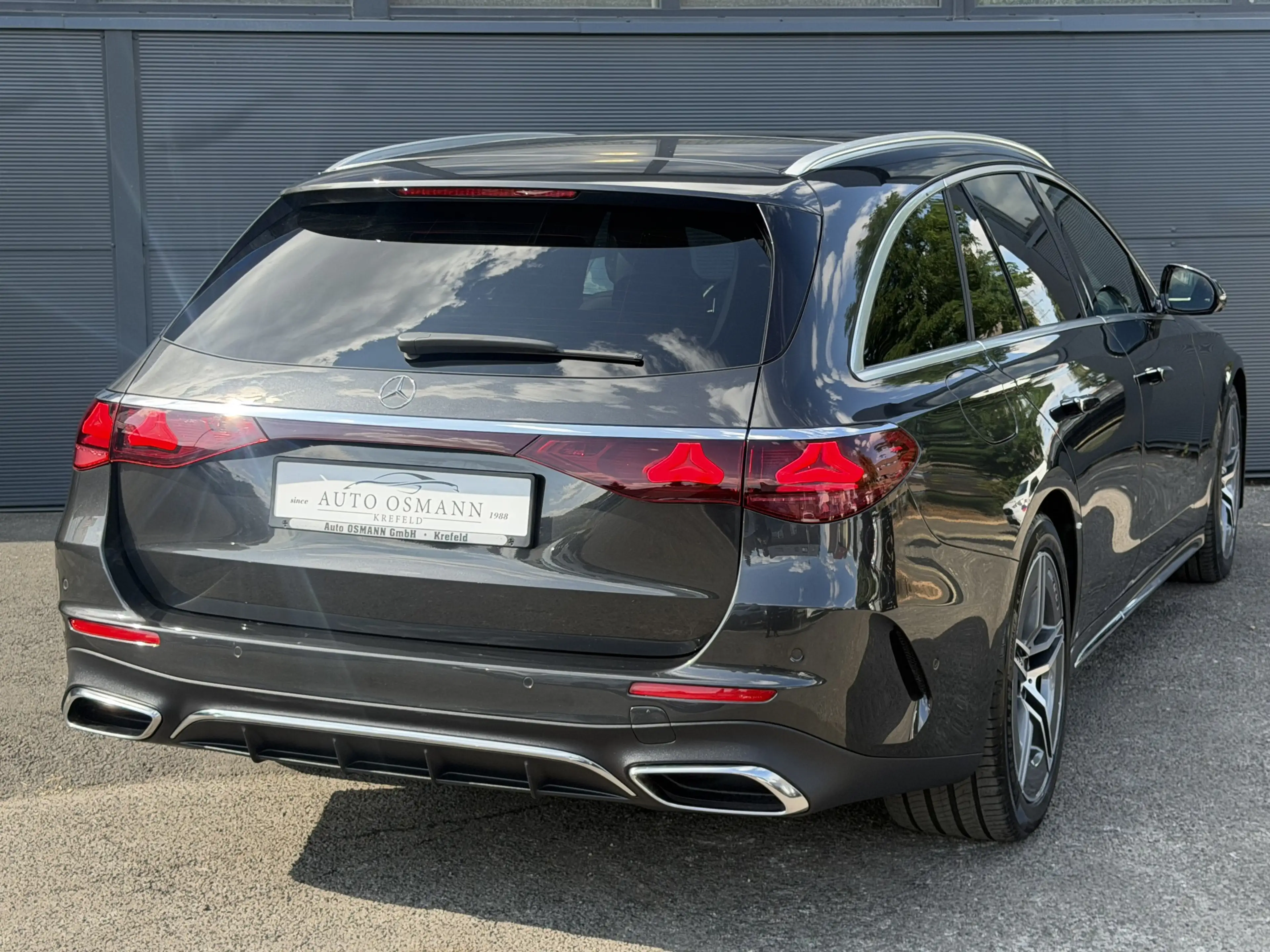 Mercedes-Benz E 450 d T 4M AMG Line Advanced Plus 9G-TRONIC — photo 3