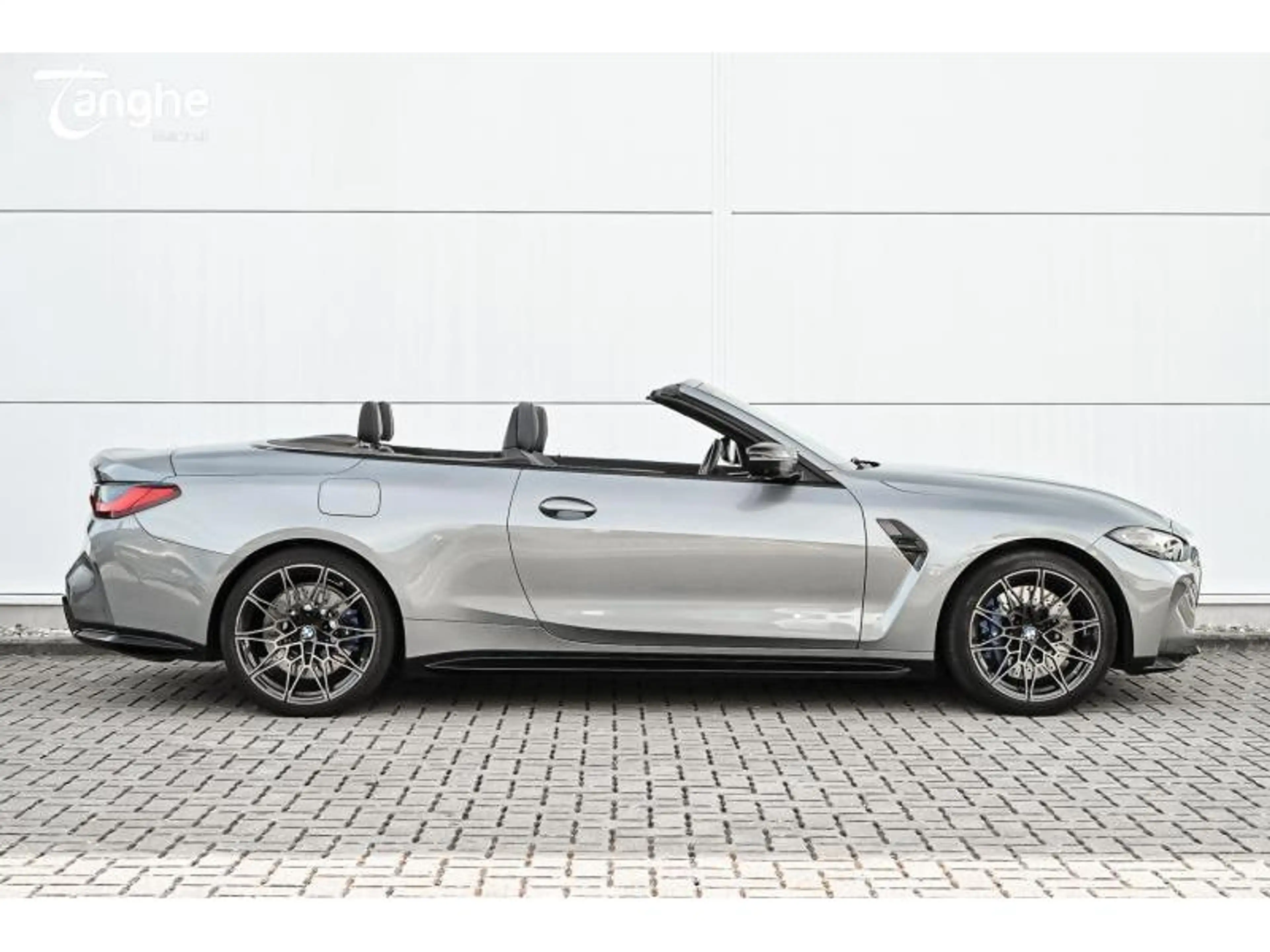 BMW M4 Competition M xDrive — photo 4