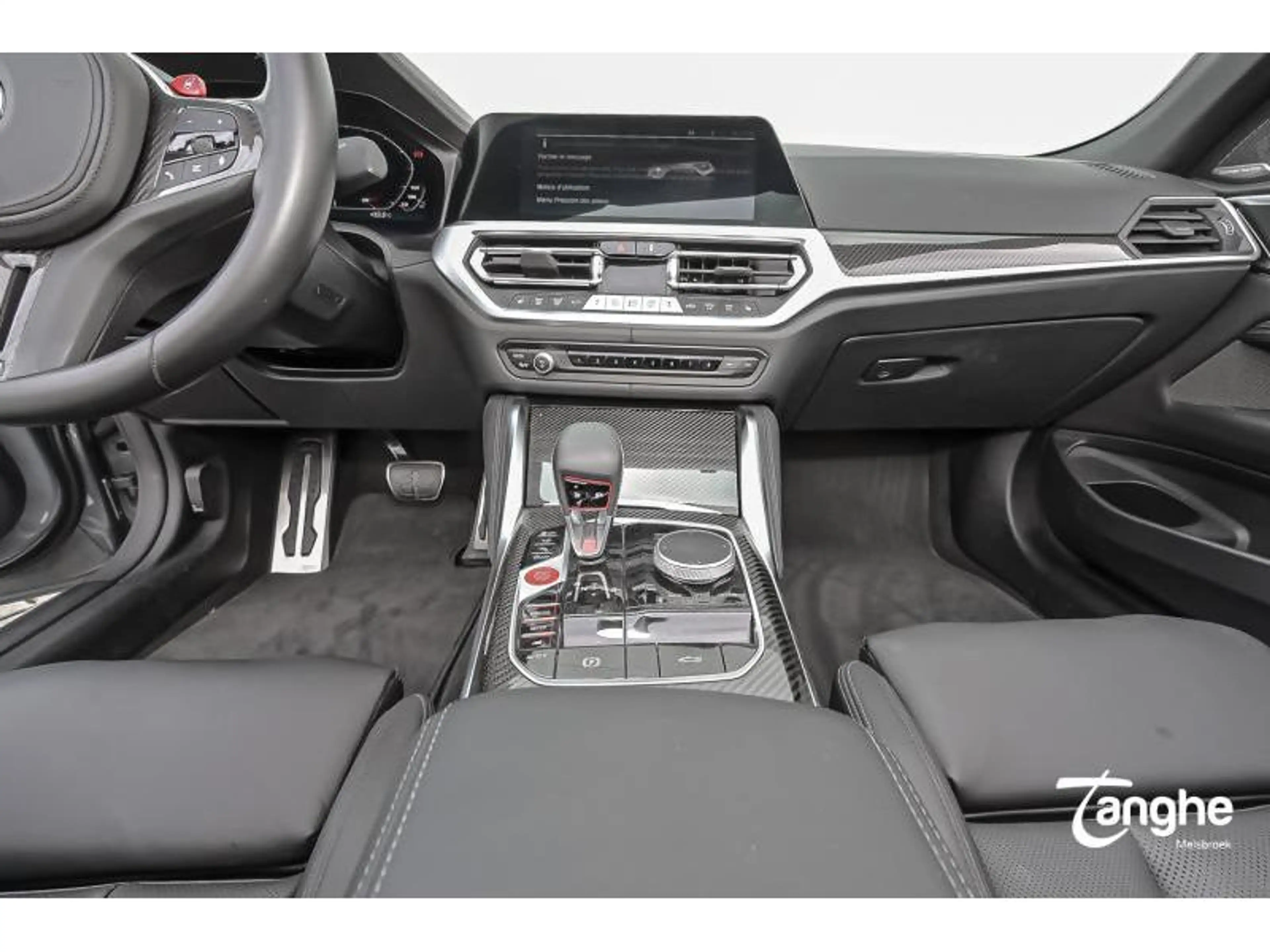 BMW M4 Competition M xDrive — photo 11