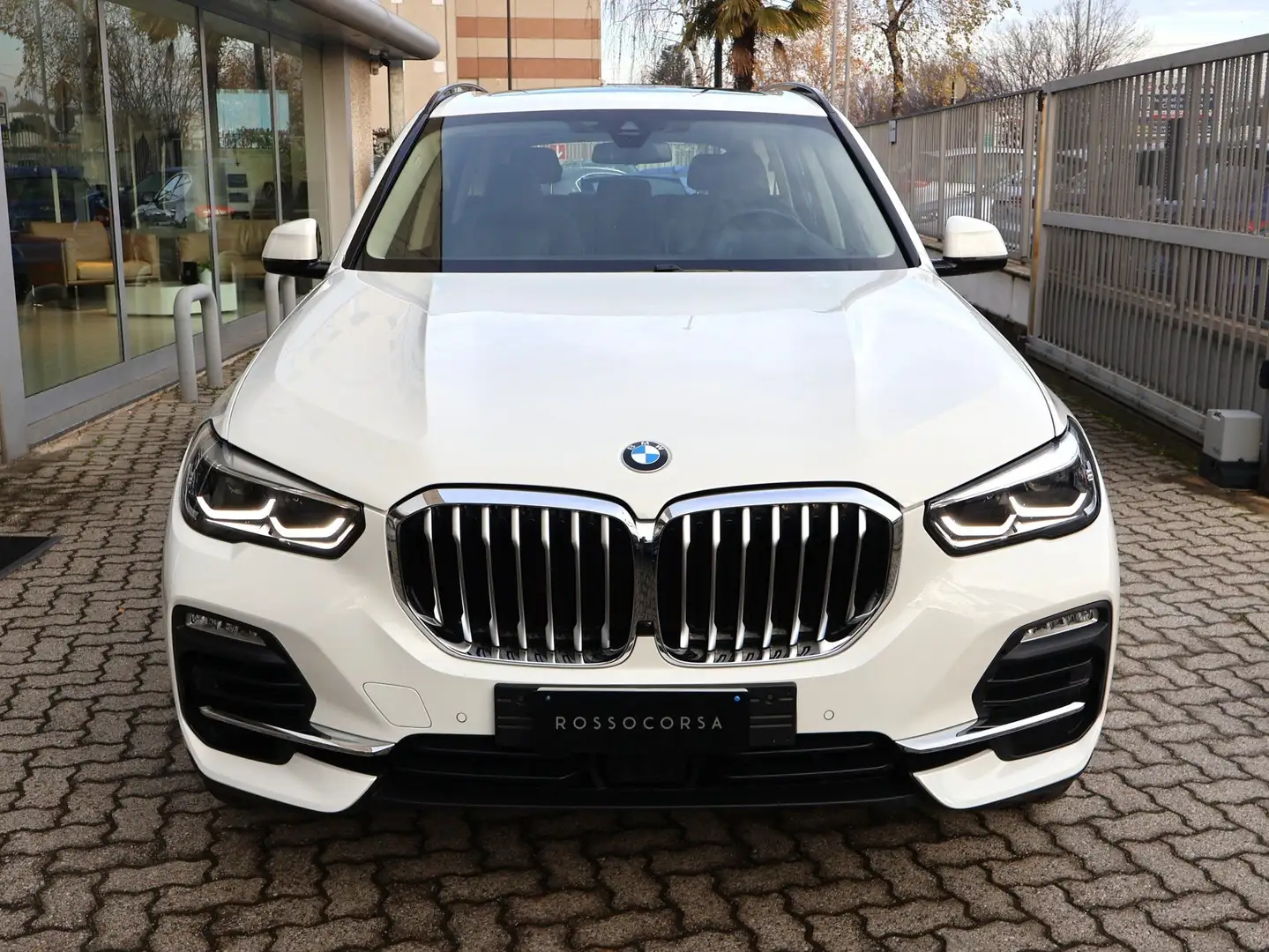 BMW X5 xdrive 40i Bianco - 2