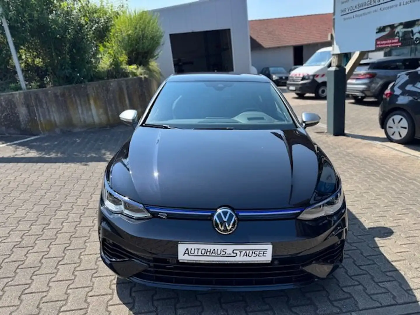 Volkswagen Golf R 2.0TSI DSG R 4Motion *Navi*Pano*Harman/Kardon*Head Zwart - 2