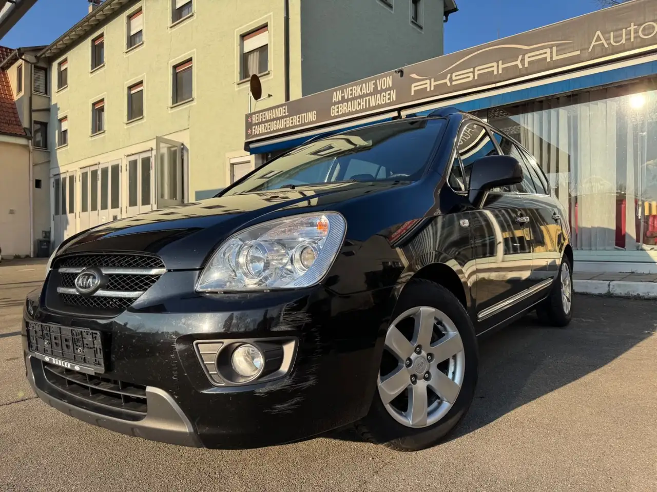 Kia Carens