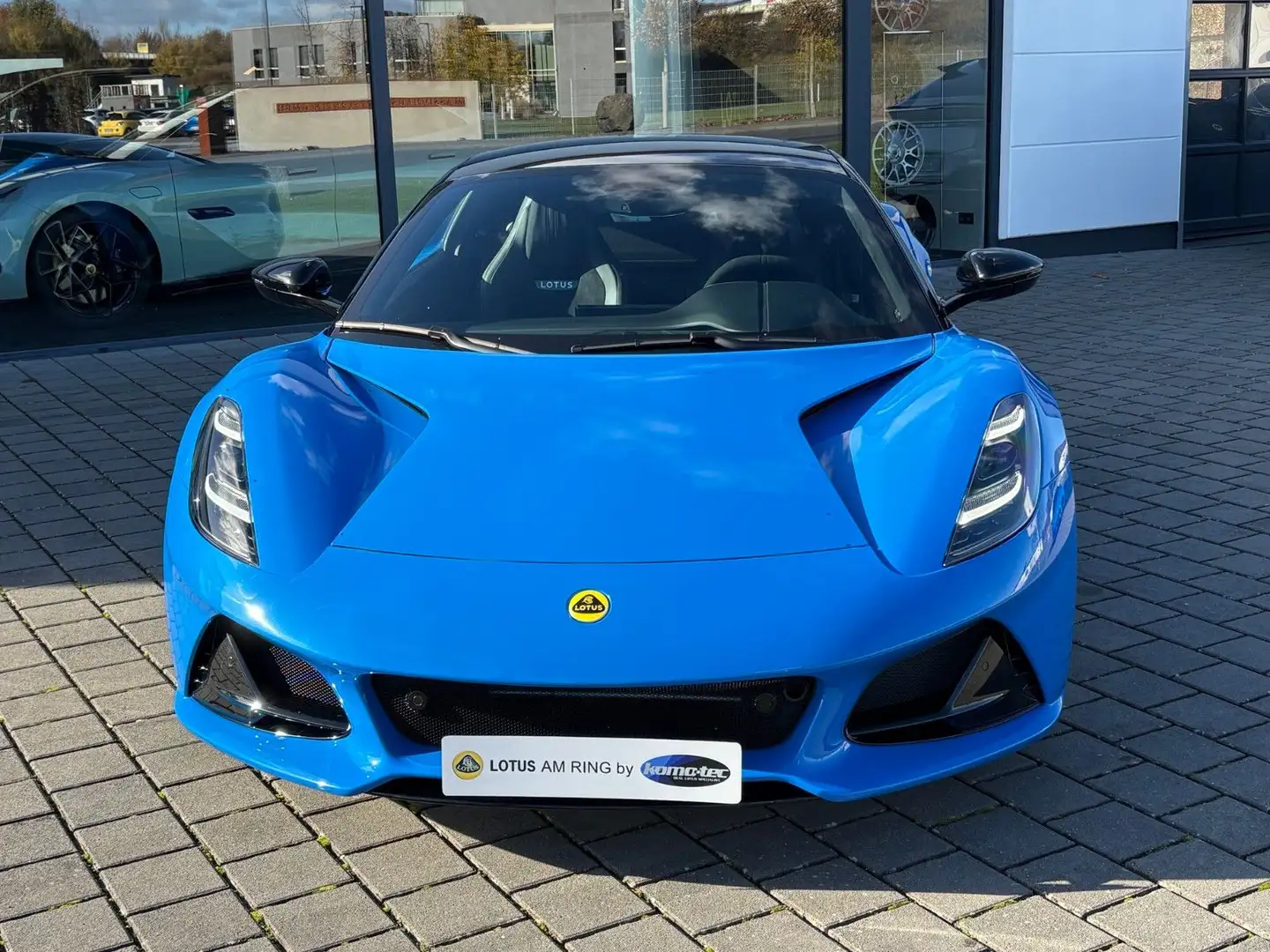 Lotus Emira I4 DCT "Turbo SE" by Lotus am Ring Blau - 2