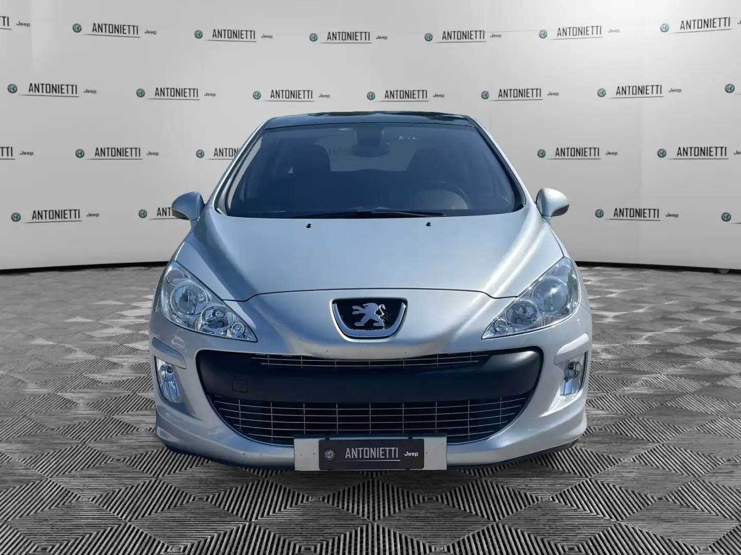 Peugeot 308 308 1.6 HDi 110CV 5p. Féline (5 Marce) Zilver - 2