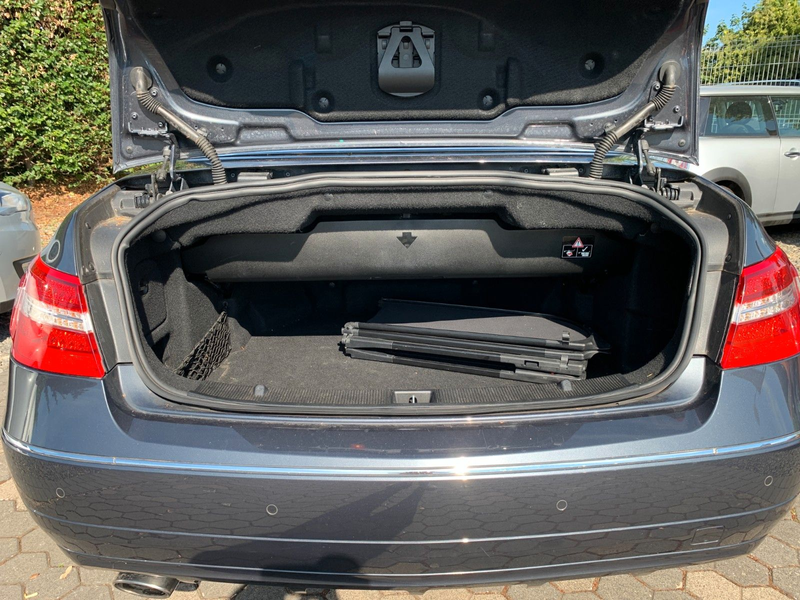 Mercedes-Benz E 200 E Cabrio E 200 CGI BlueEfficiency — photo 9