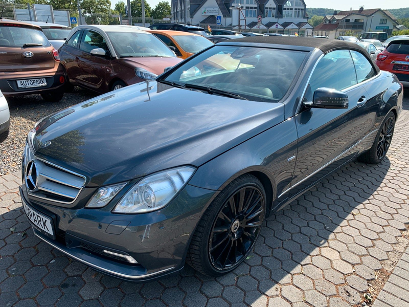 Mercedes-Benz E 200 E Cabrio E 200 CGI BlueEfficiency