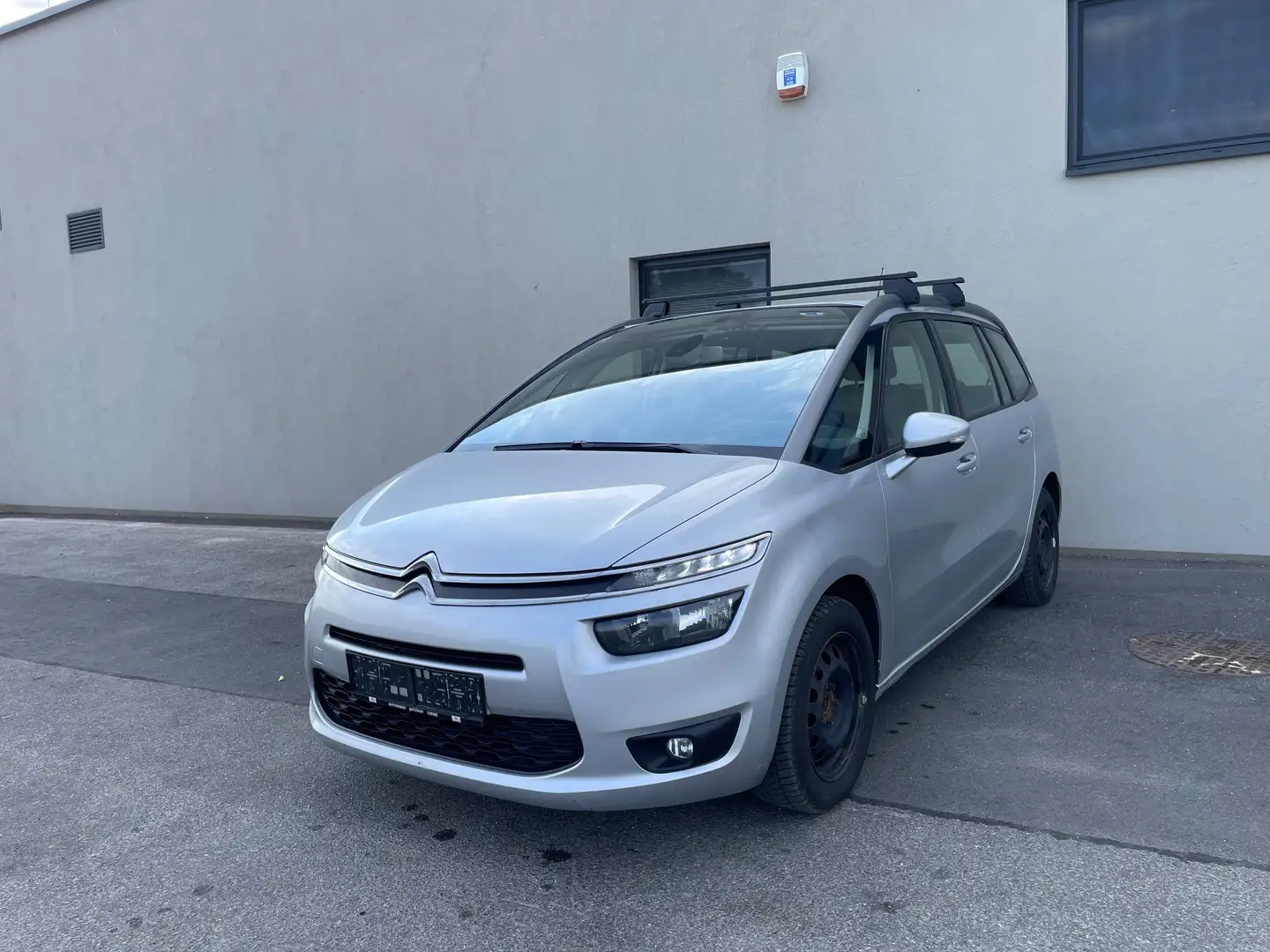Citroen Grand C4 Picasso e-HDi 115 6-Gang Attraction - 2