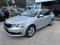 Skoda Octavia Combi 1,6 TDI Ambition Limited AHK-Carplay Silber - thumbnail 1
