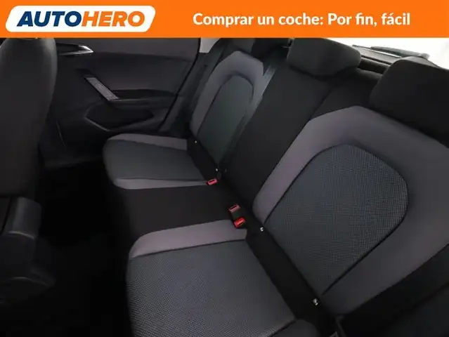 Seat Arona view 15