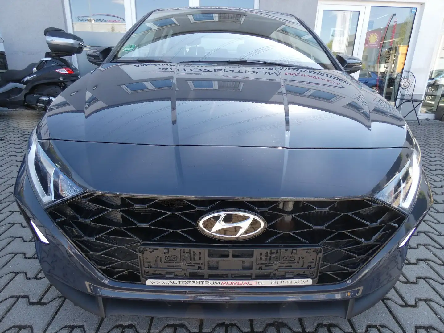 Hyundai i20 Trend Mild-Hybrid Gris - 2