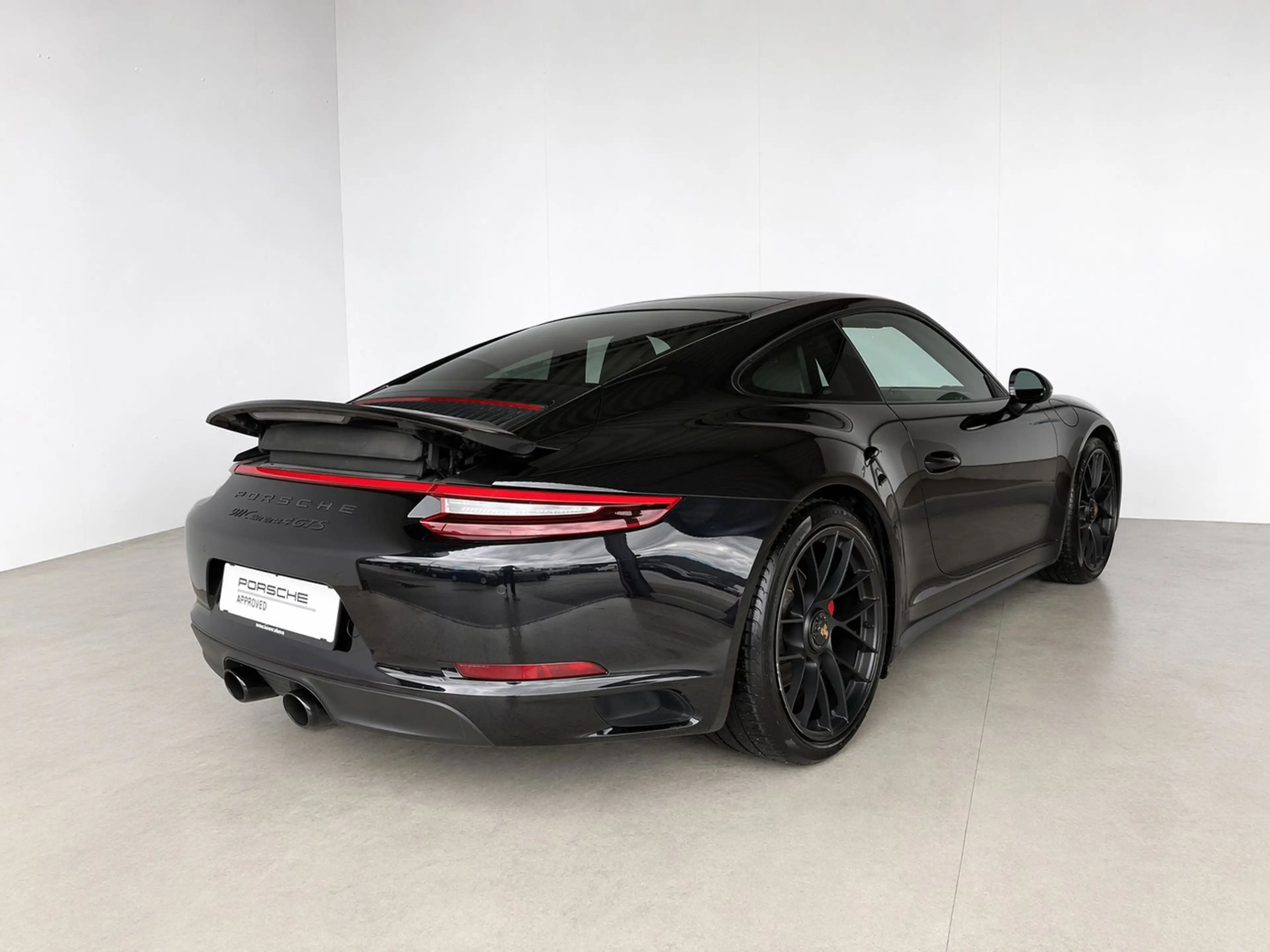 Porsche 911 Carrera 4 GTS Coupe II (991) — photo 6