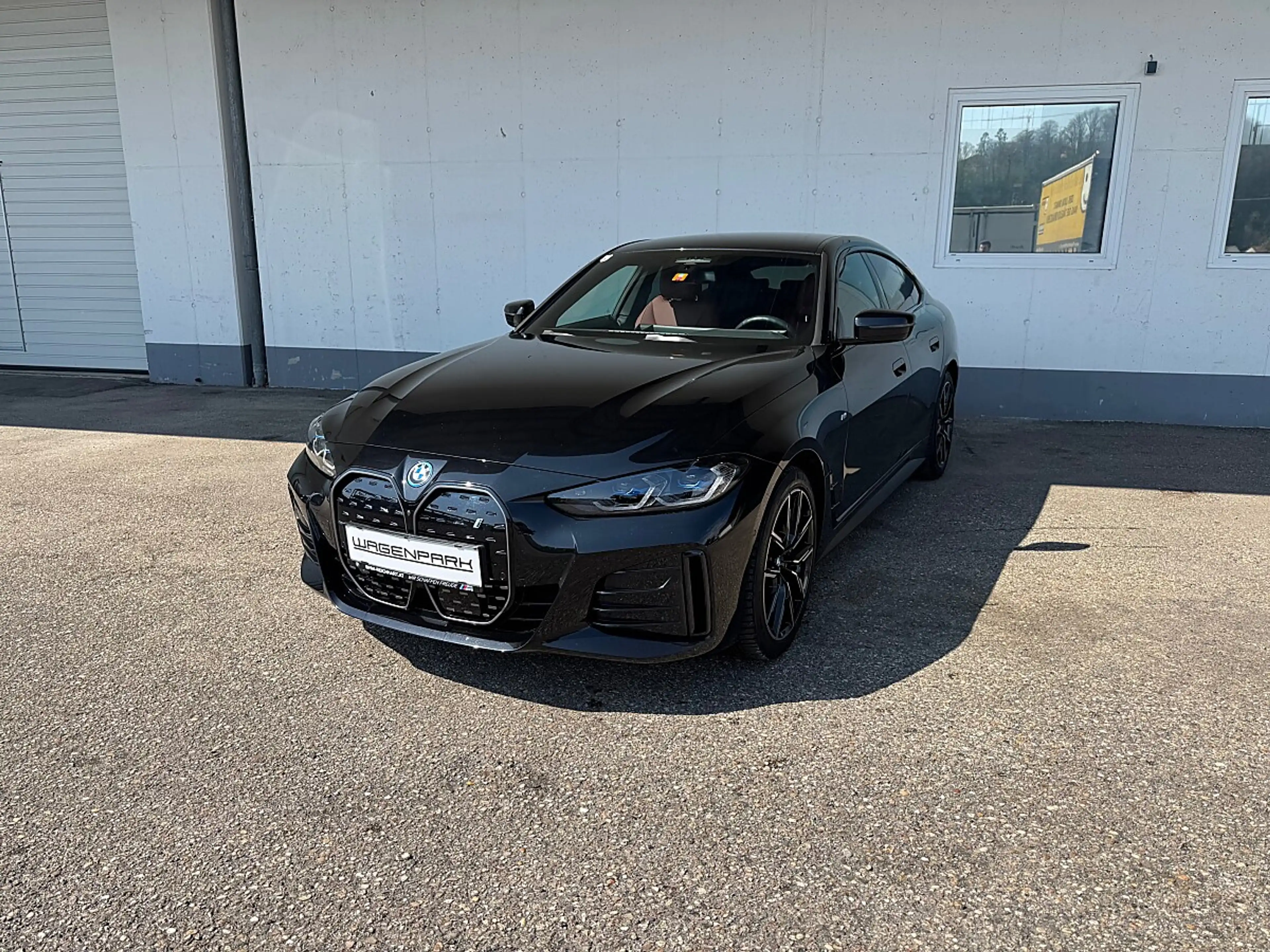 BMW i4 Gran Coupe 35 eDrive M Sport 67kWh — photo 5