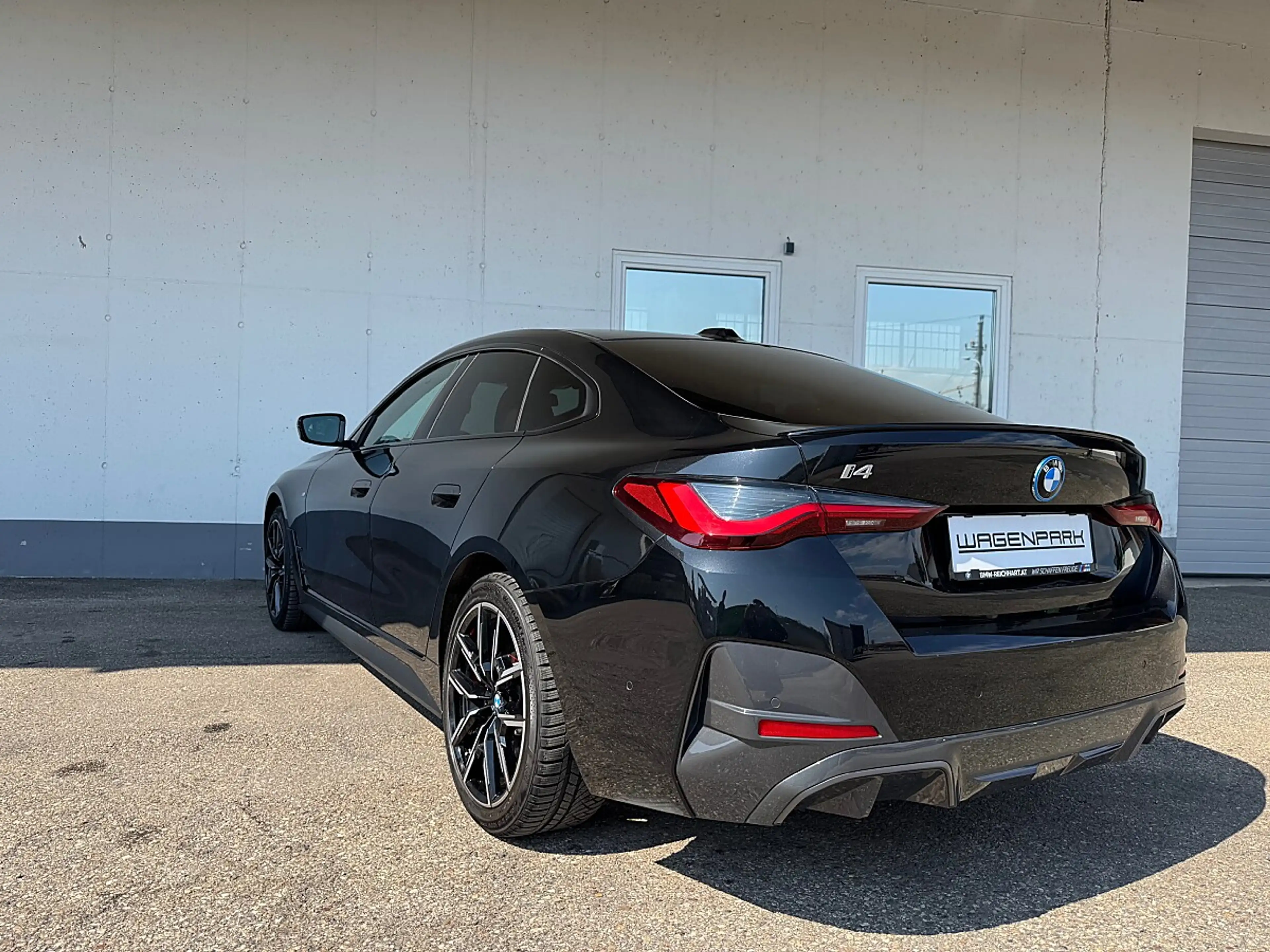 BMW i4 Gran Coupe 35 eDrive M Sport 67kWh — photo 14
