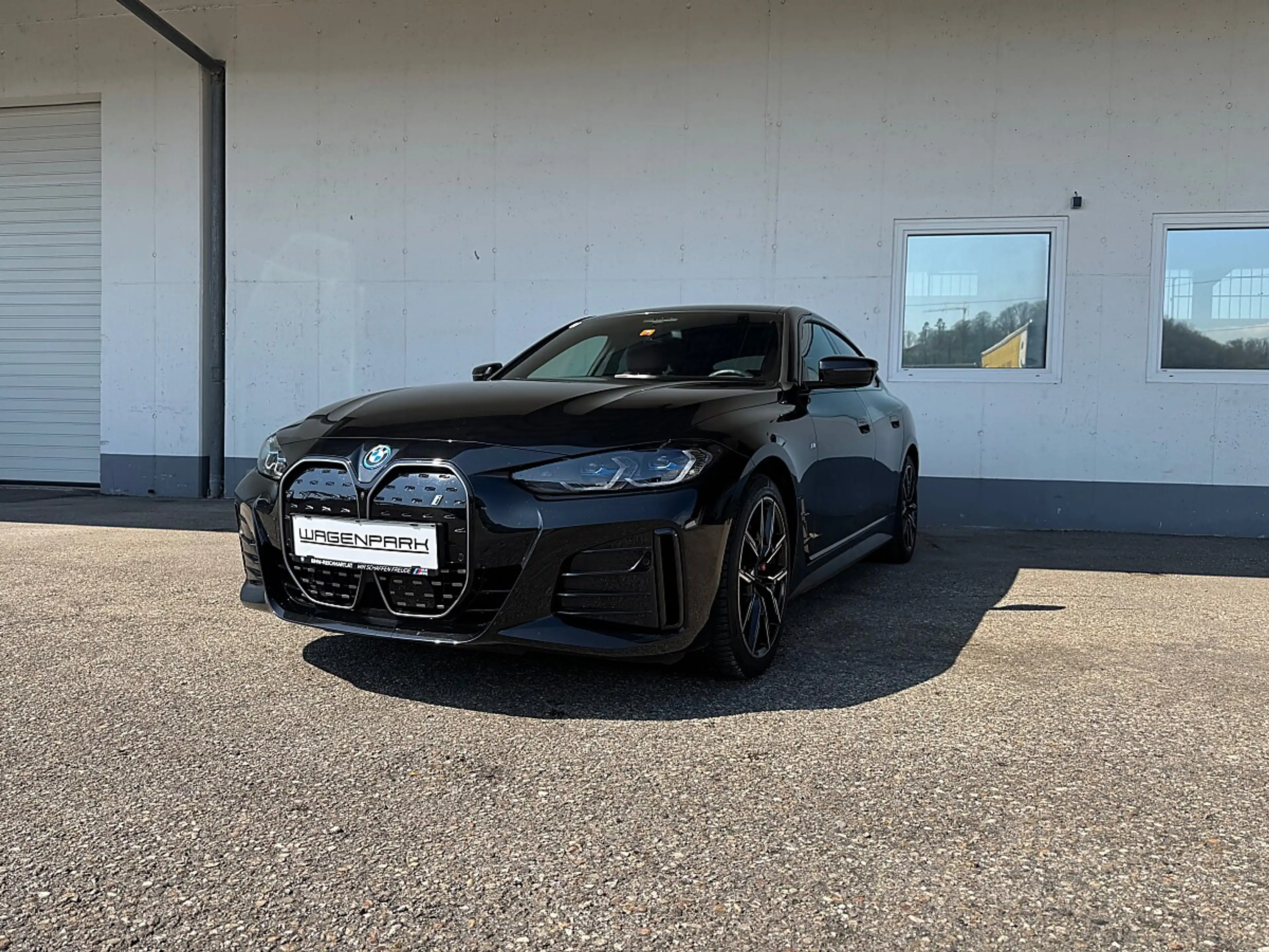 BMW i4 Gran Coupe 35 eDrive M Sport 67kWh — photo 4