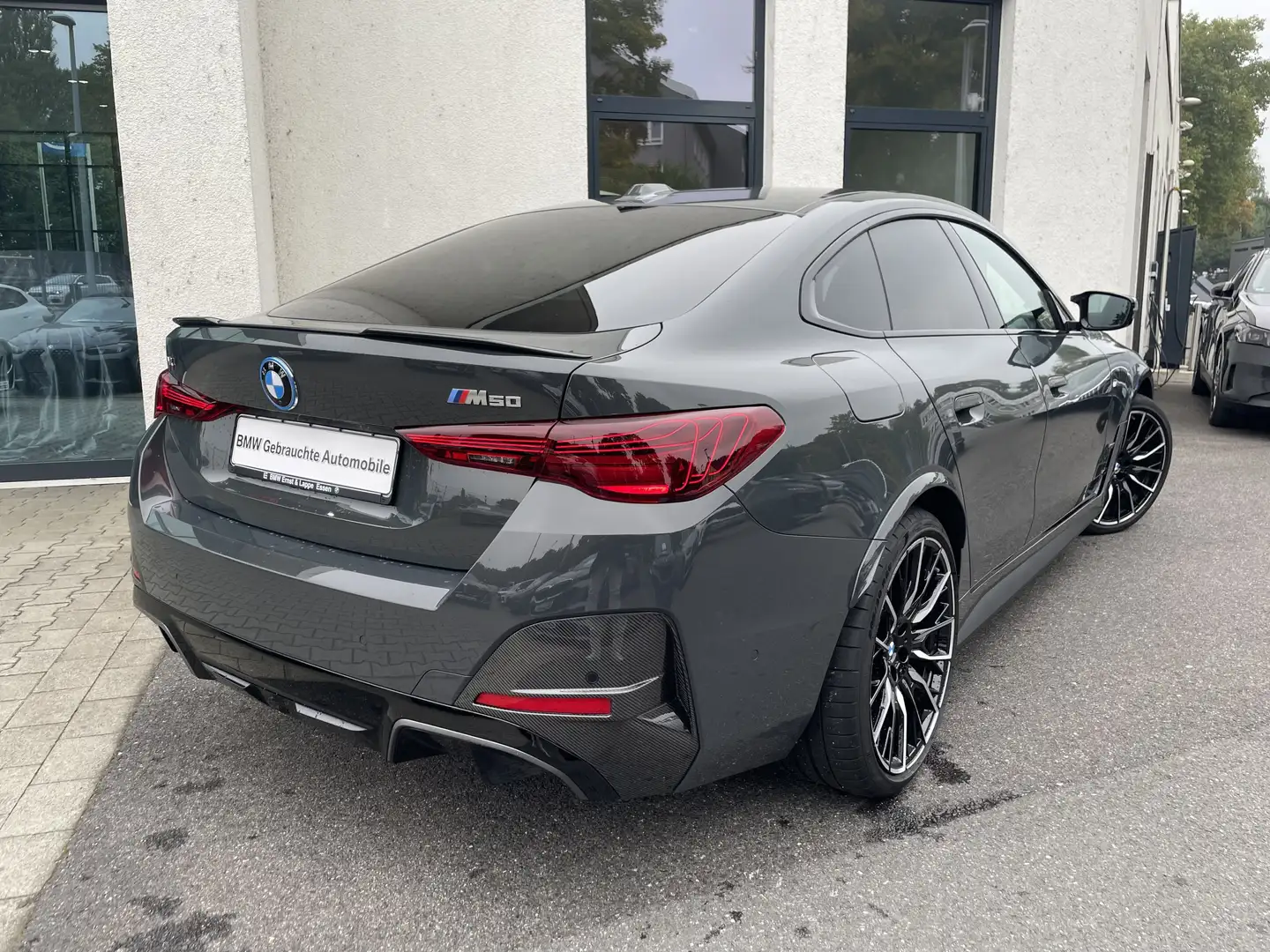 BMW i4 M50 M Sport Pro || Glasdach Carbon AHK 360° Grau - 2
