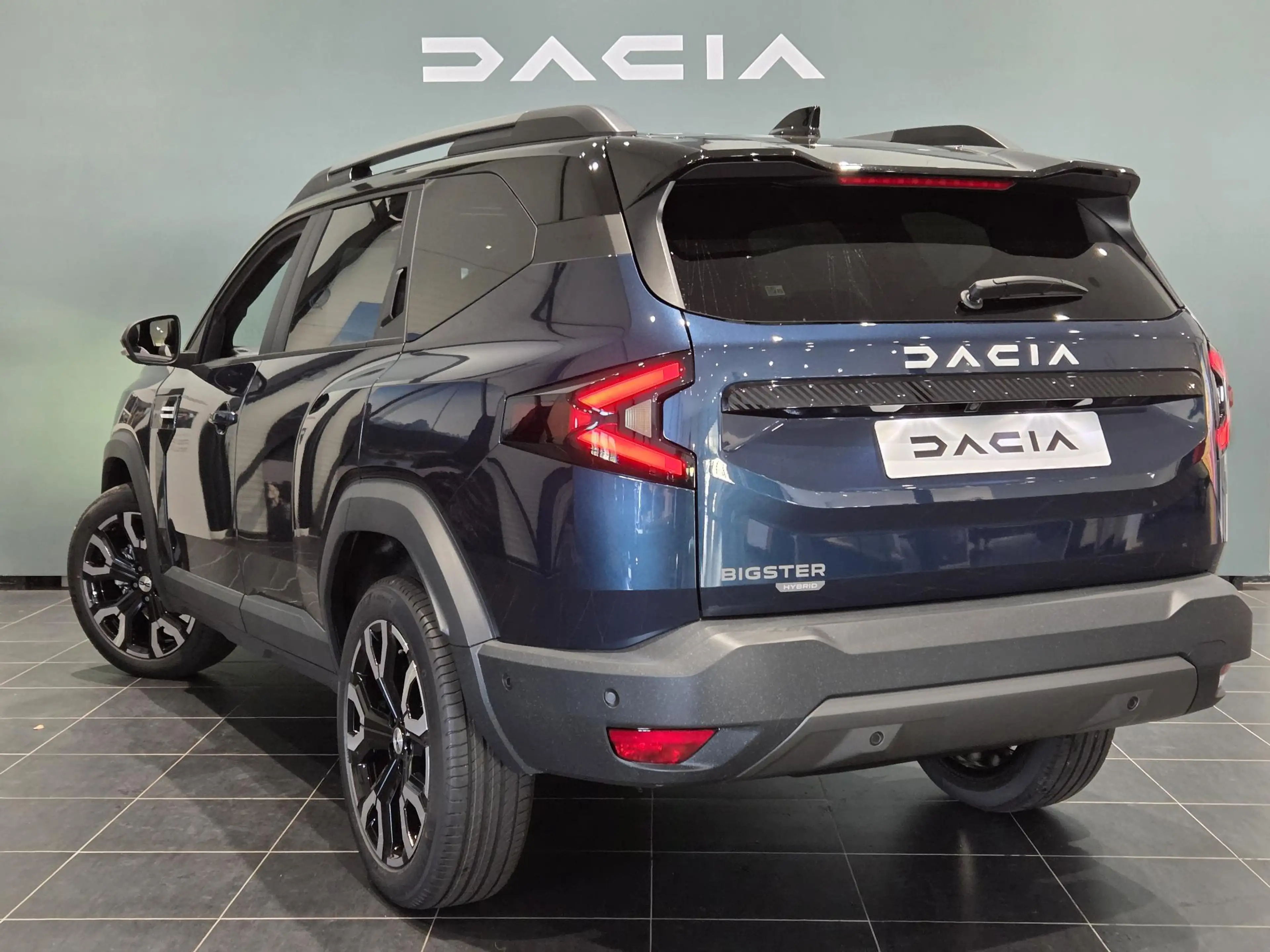 Dacia Bigster 1.8 Hybrid 155 Limited Edition | 800 EURO VOORRAAD — photo 4