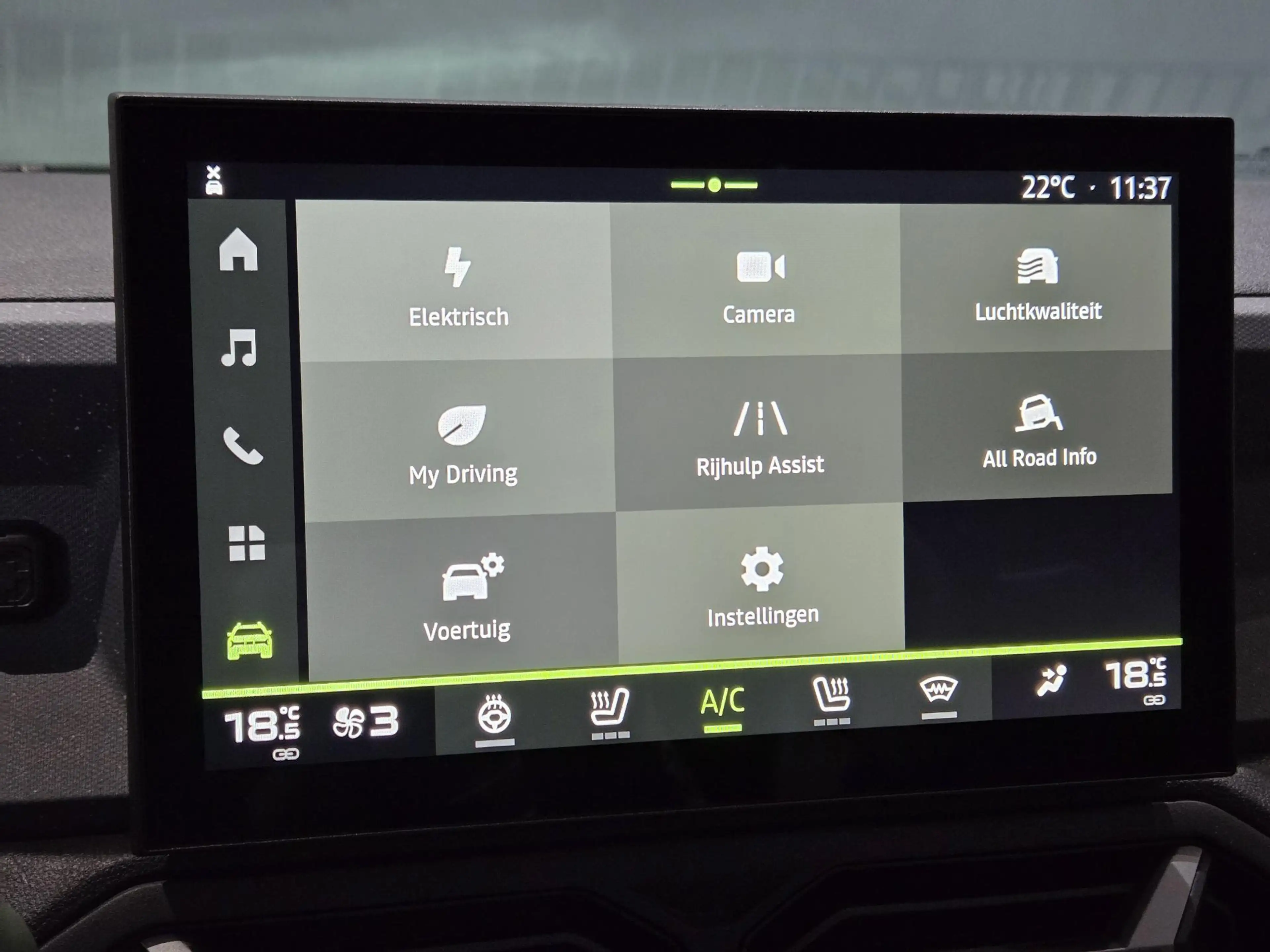 Dacia Bigster 1.8 Hybrid 155 Limited Edition | 800 EURO VOORRAAD — photo 21
