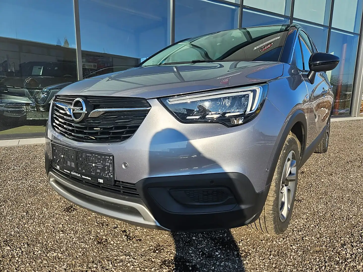 Opel Crossland X 1,2 Turbo ECOTEC Direct Injj. Innovation St./St Grau - 1