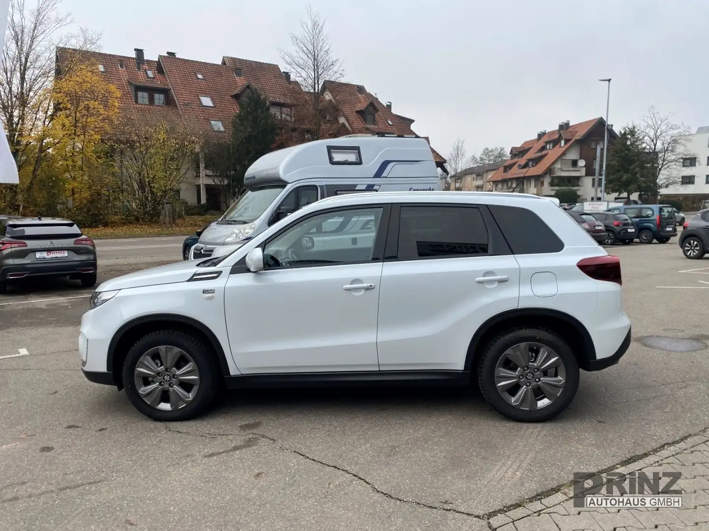 Suzuki Vitara 1.4 Mild-Hybrid Comfort+ 4x4 *Sitzheizung Weiß - 2