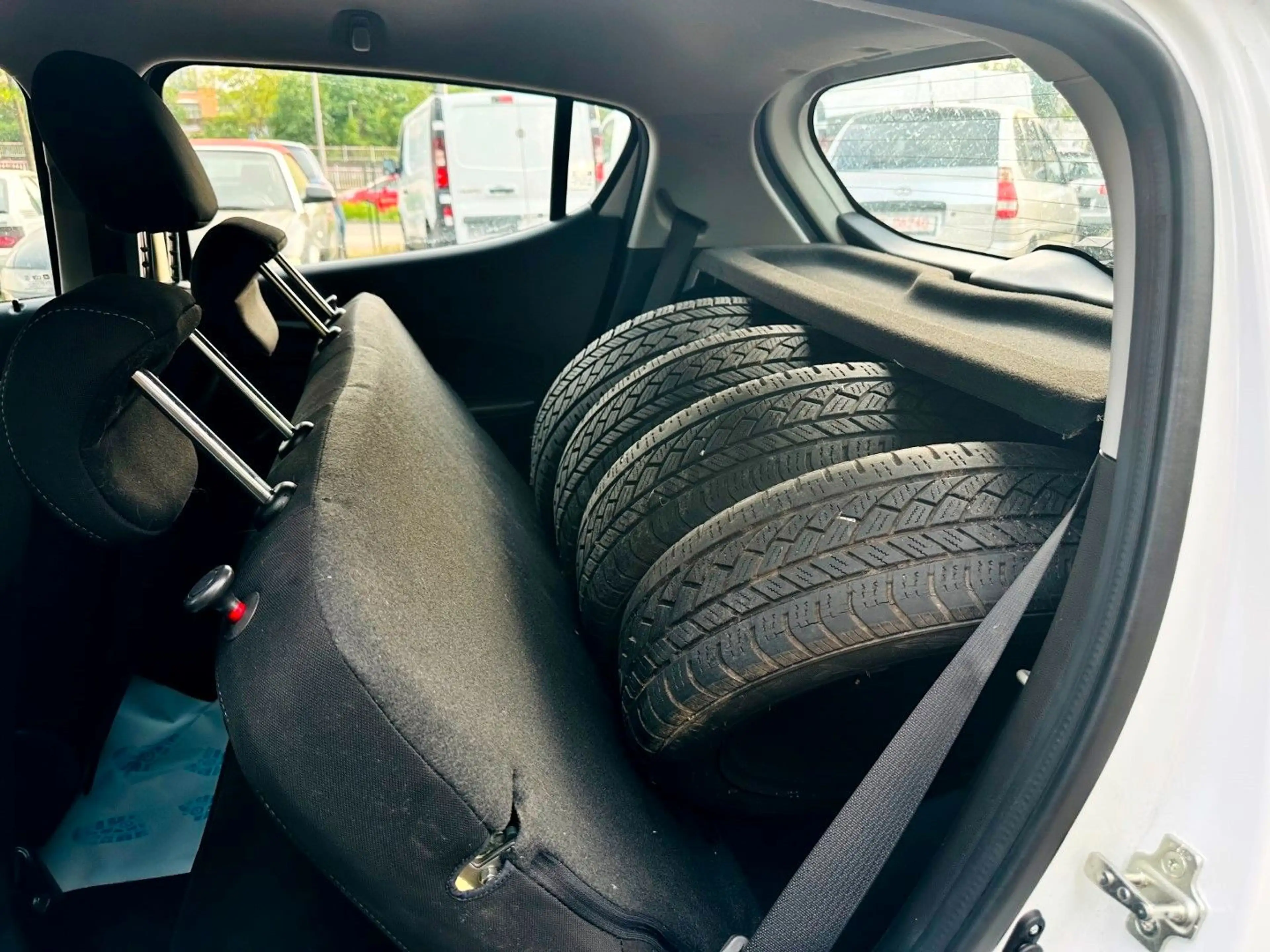 Opel Karl 1.0 + ecoFLEX + Active + Klima + 1.Hand — photo 13