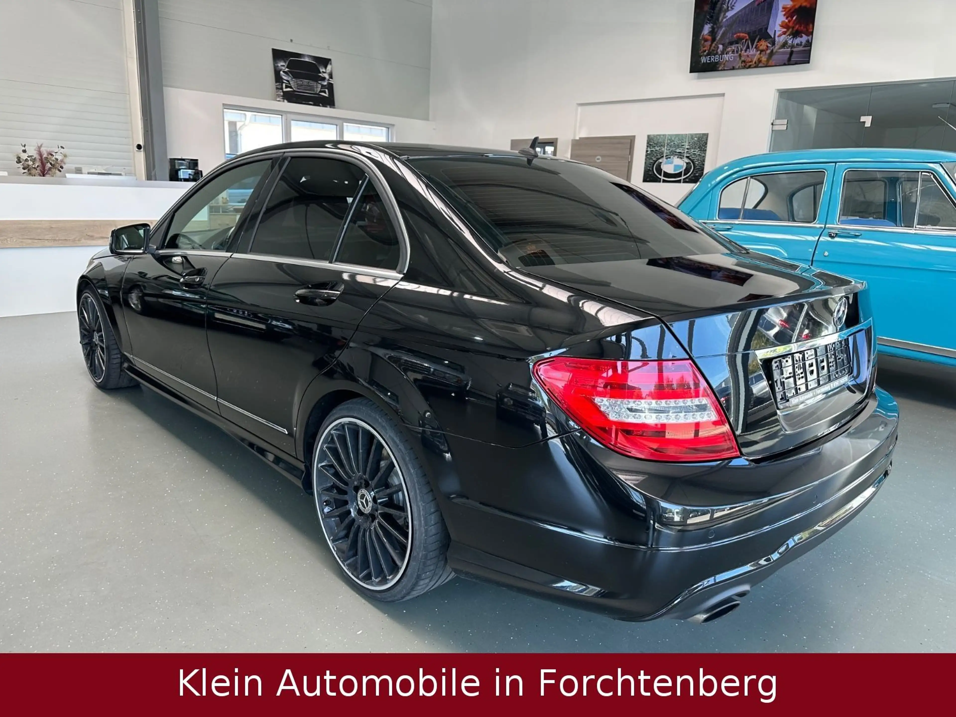 Mercedes-Benz C 250 CGI  Lim. AMG Line Sport Aut. Leder Navi — photo 5