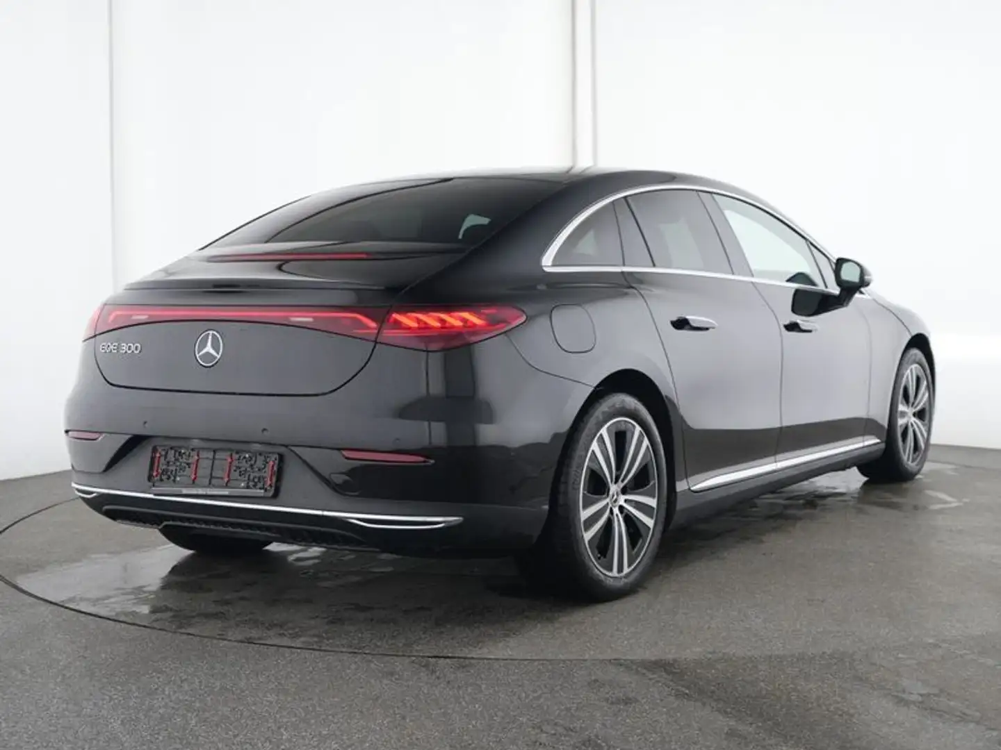 Mercedes-Benz EQE 300 Electric Art Premium Augmented+Service ! Schwarz - 2