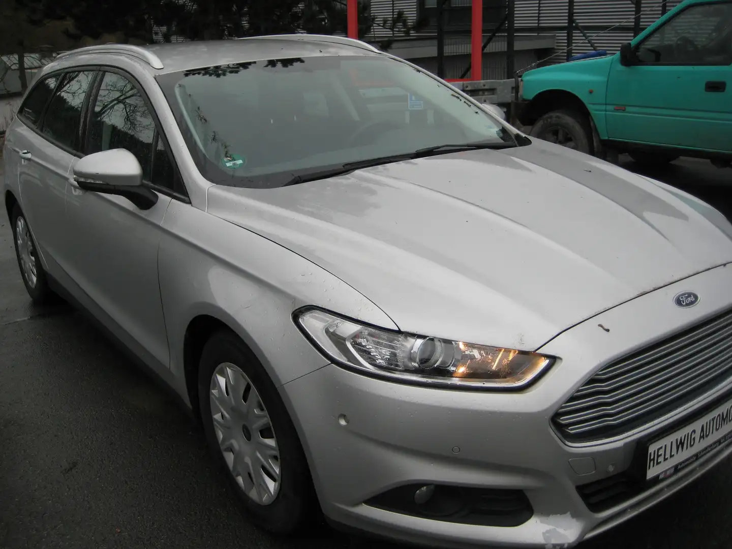 Ford Mondeo Trend Silber - 2