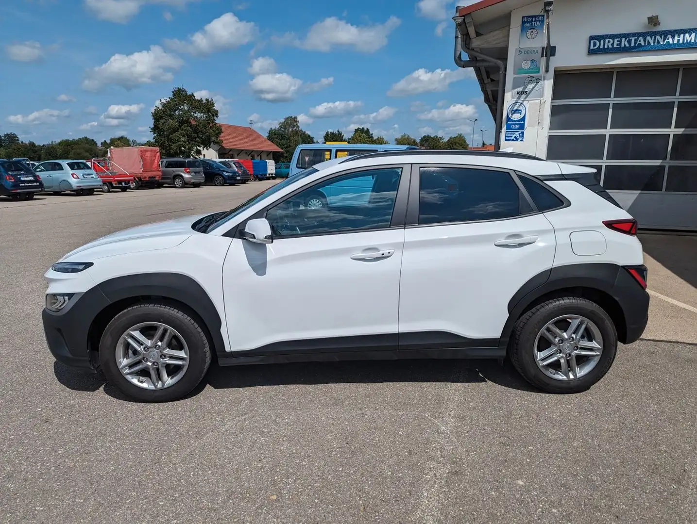 Hyundai KONA Trend Edition Automatik gepflegt Weiß - 2