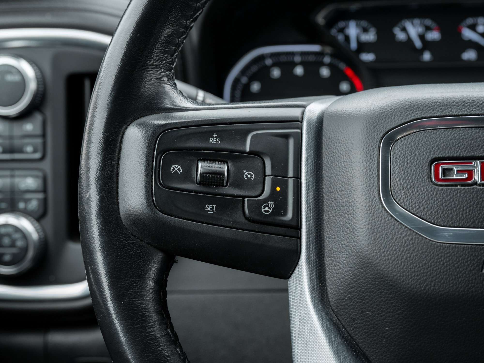 used 2022 GMC Sierra 1500 car, priced at $34,995