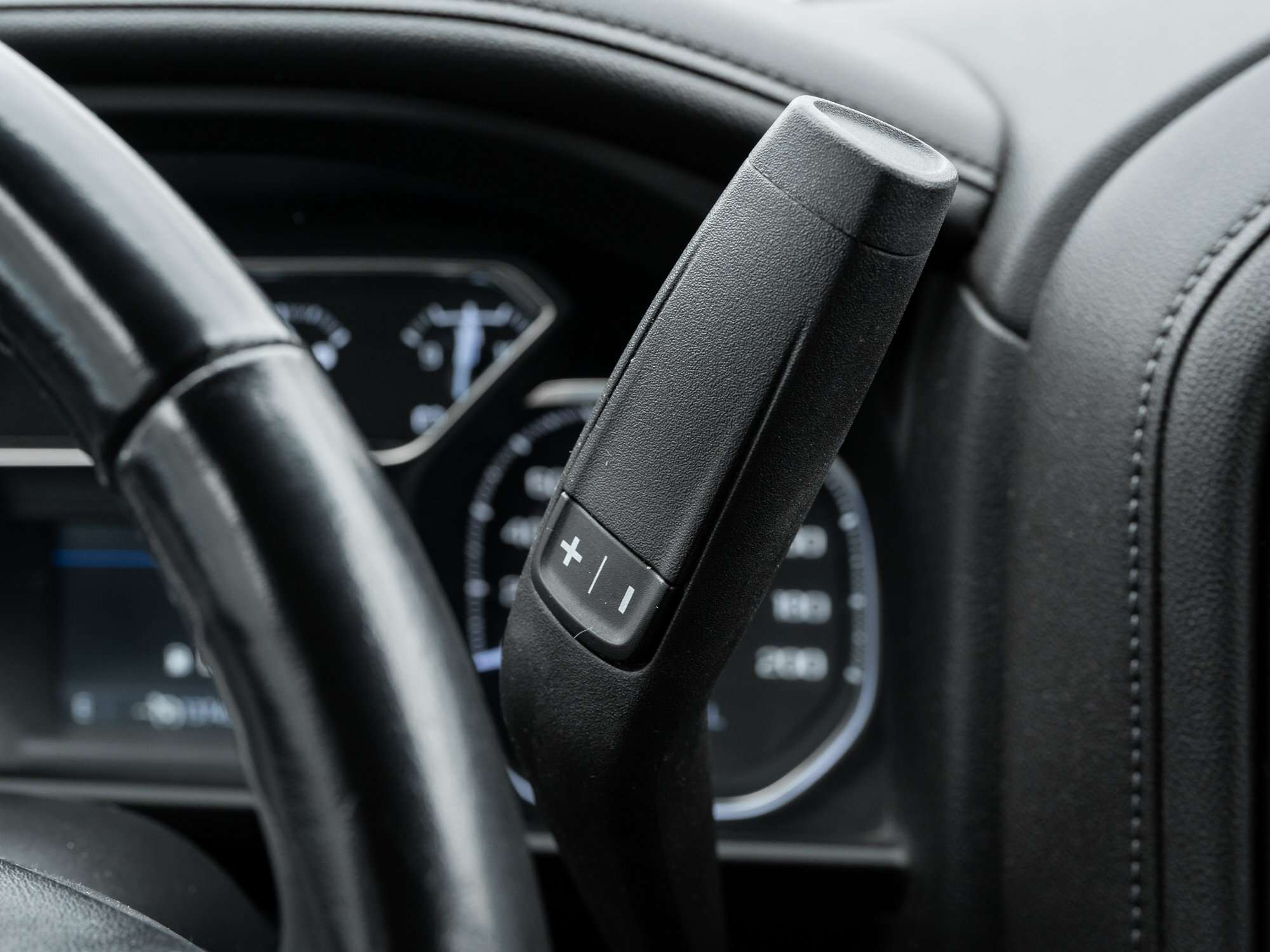 used 2022 GMC Sierra 1500 car, priced at $34,995