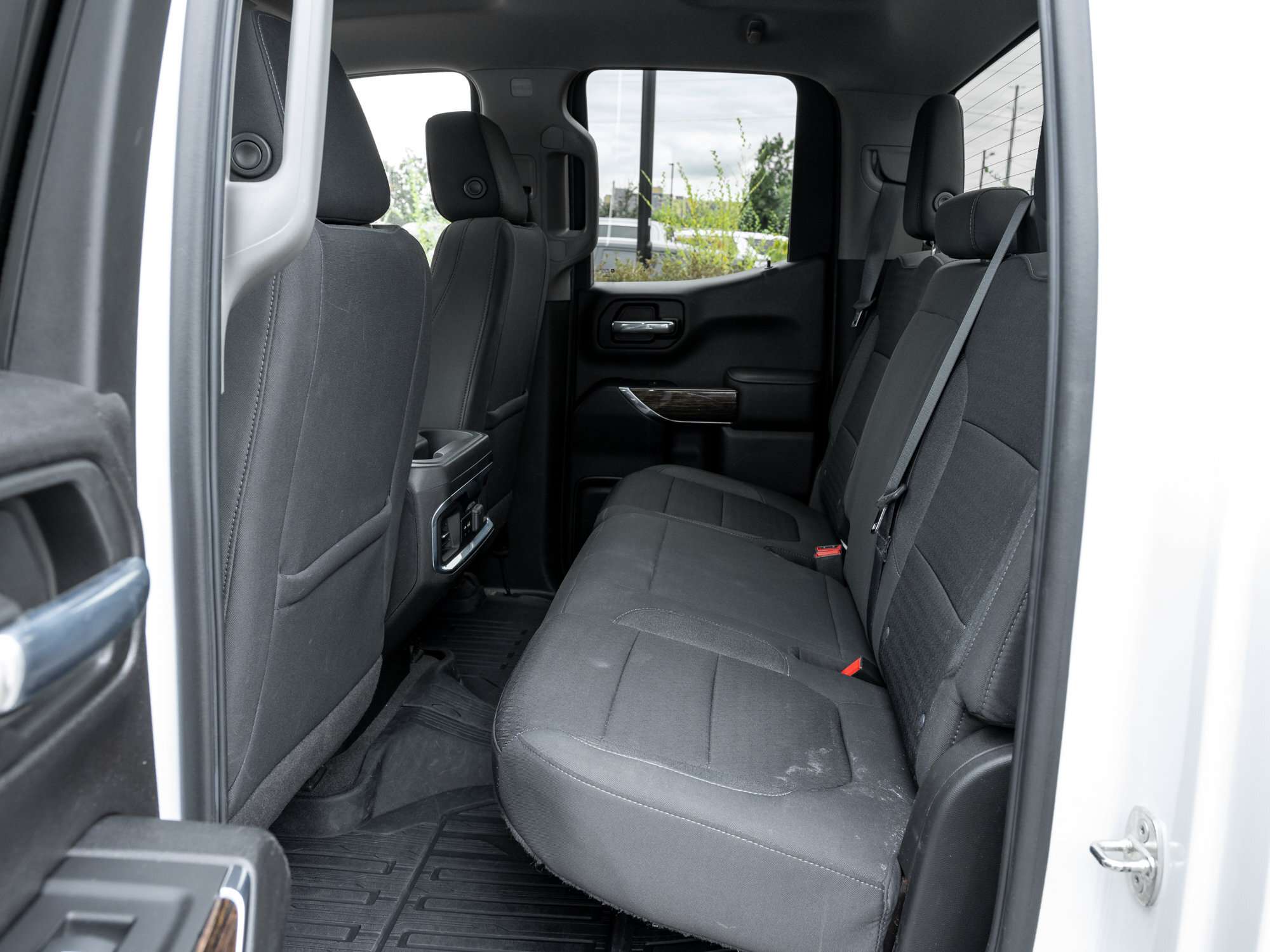 used 2022 GMC Sierra 1500 car, priced at $34,995