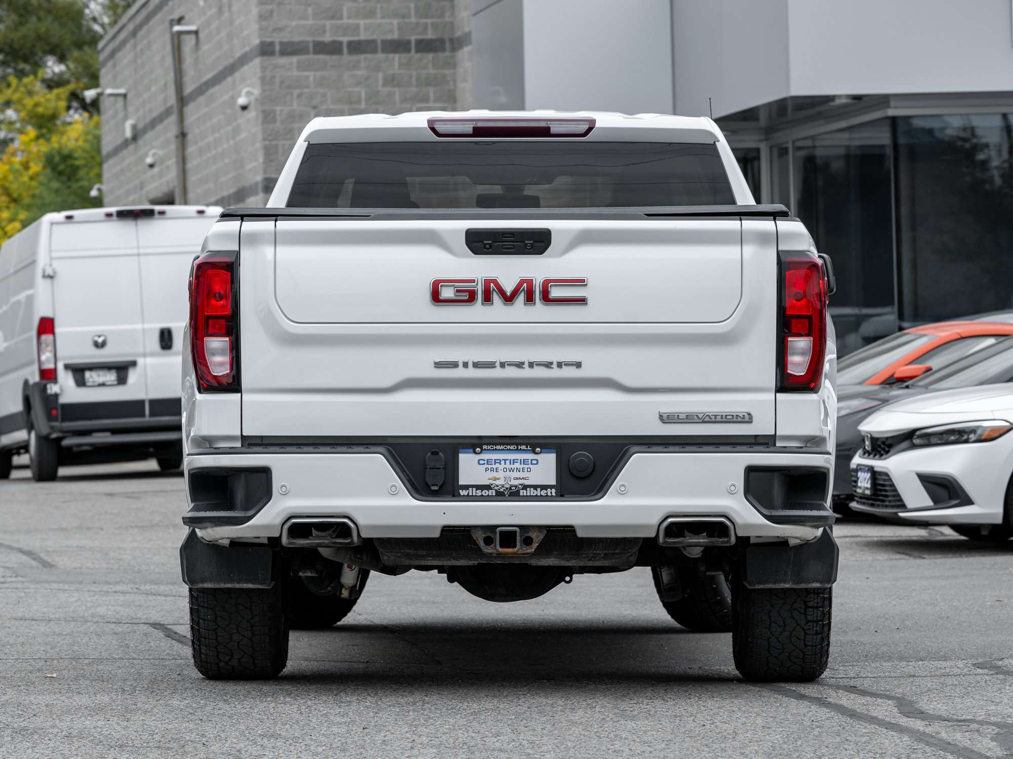 used 2022 GMC Sierra 1500 car, priced at $34,995