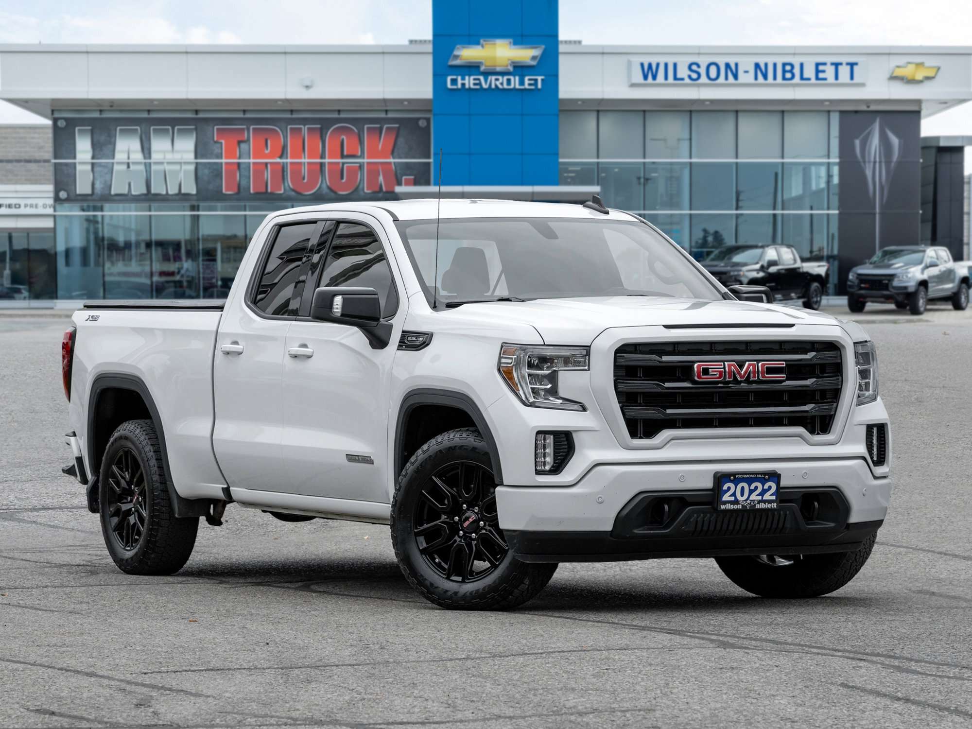used 2022 GMC Sierra 1500 car, priced at $34,995