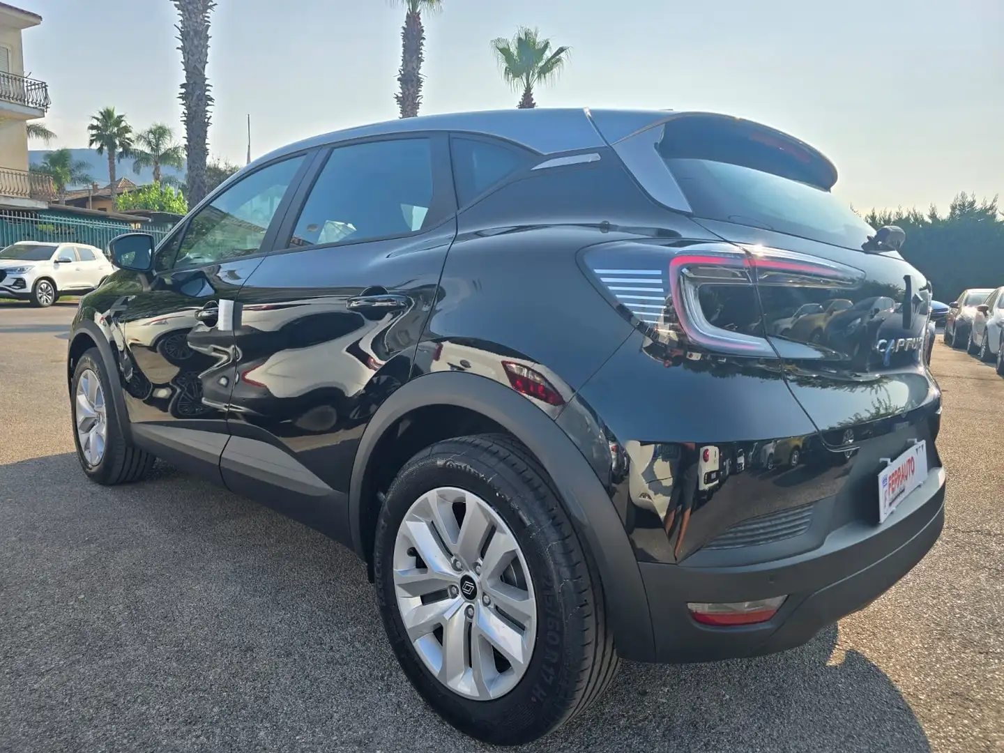 Renault Captur ECO-G 100CV EVOLUTION BICOLOR KMZERO Nero - 2