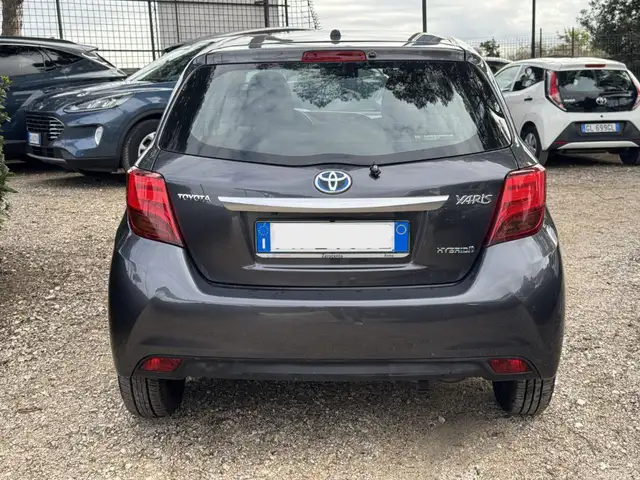 Toyota Yaris view 6