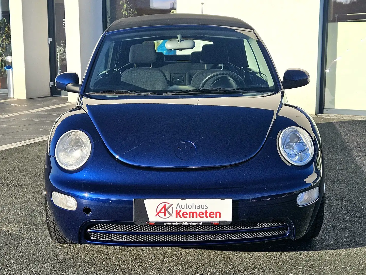 Volkswagen New Beetle 1.4 Cabrio Blau - 2