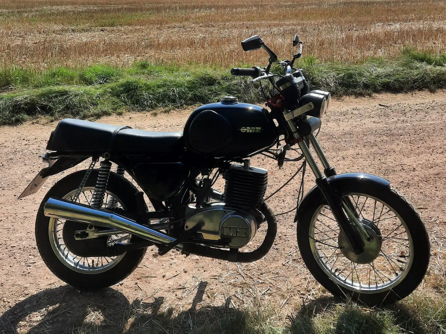 MZ TS 250 Černá - 1